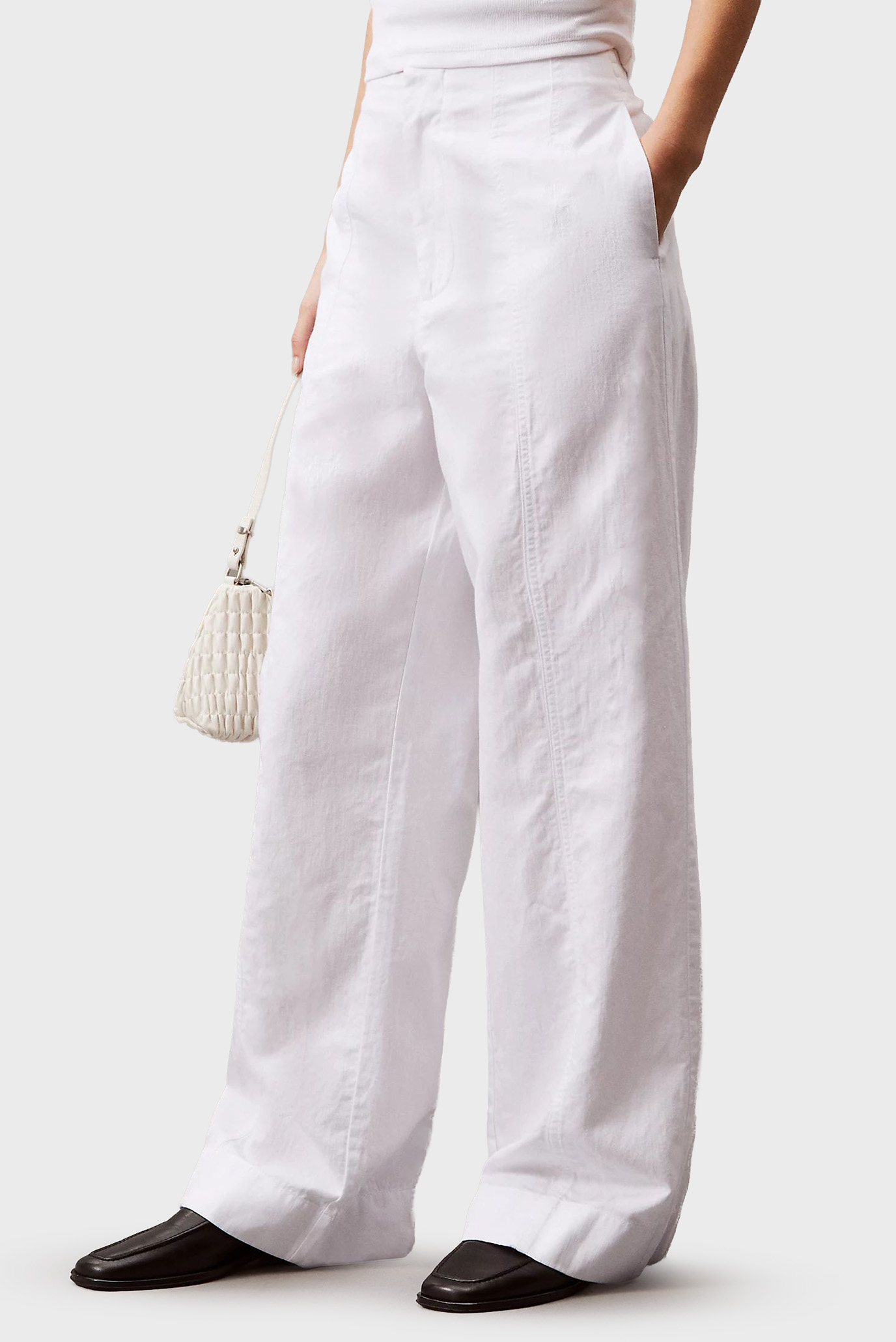 Женские белые брюки SOFT Белый L Calvin Klein Jeans J20J225340 Женские белые брюки SOFT Белый L Calvin Klein Jeans J20J225340