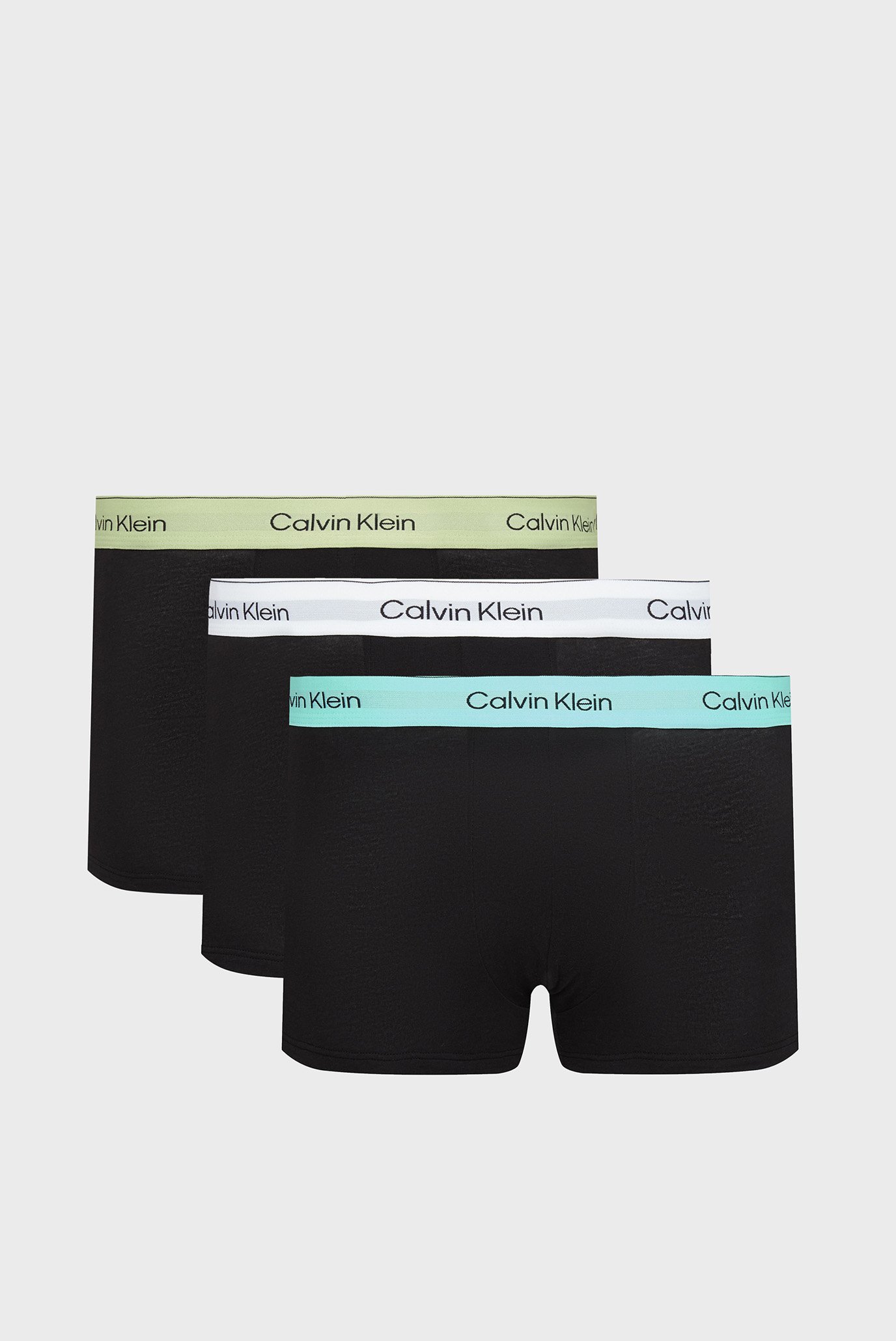 Мужские черные боксеры (3 шт) LOW RISE TRUNK Черный S Calvin Klein LV00NB4389 Мужские черные боксеры (3 шт) LOW RISE TRUNK Черный S Calvin Klein LV00NB4389
