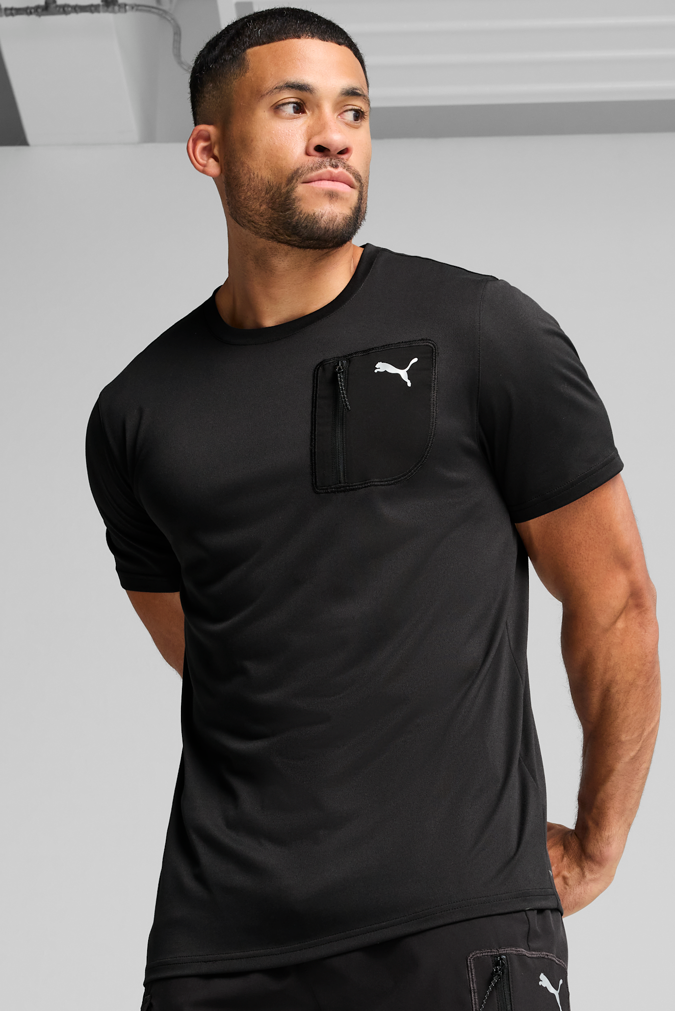 Мужская черная футболка PUMA FLEX Pocket Tee Men 1