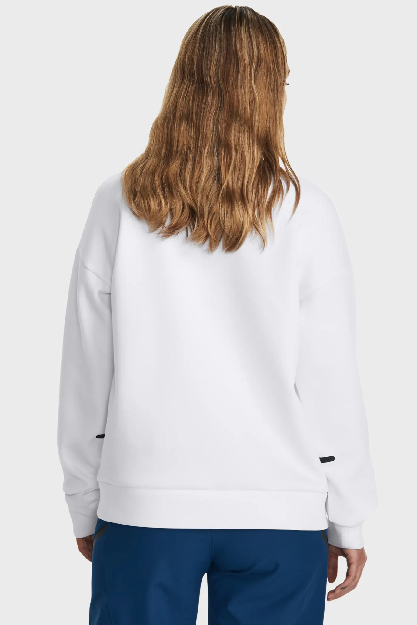 Женский белый свитшот Unstoppable Flc Crew 4