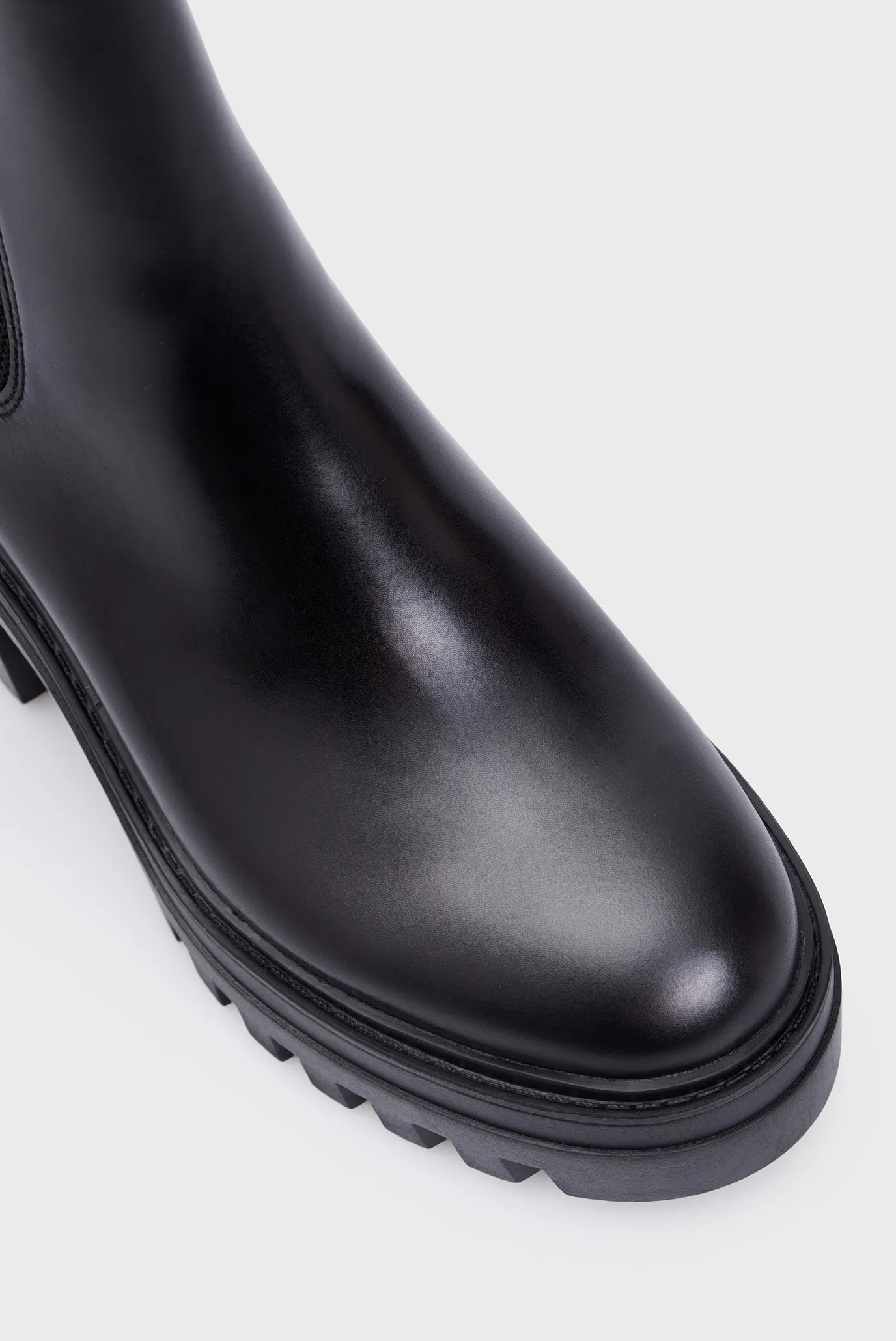 Женские черные кожаные ботильоны CHUNKY HEELED CHELSEA LTH 4