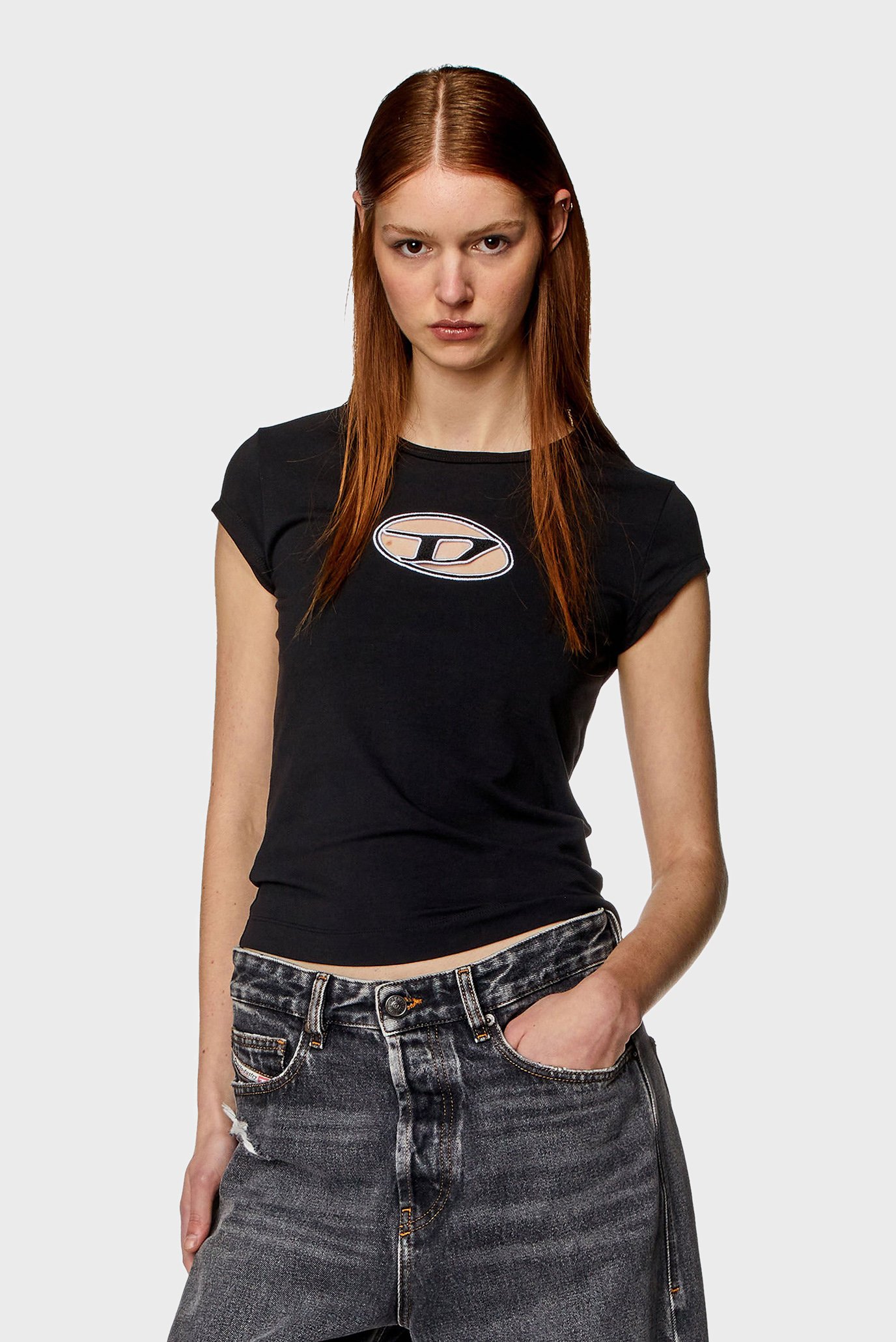 Жіноча чорна футболка T-ANGIE 1