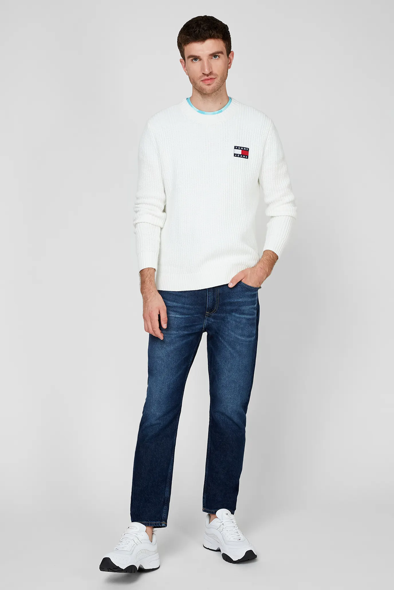 Мужской белый джемпер TJM TOMMY BADGE Tommy Jeans DM0DM08808 — MD-Fashion
