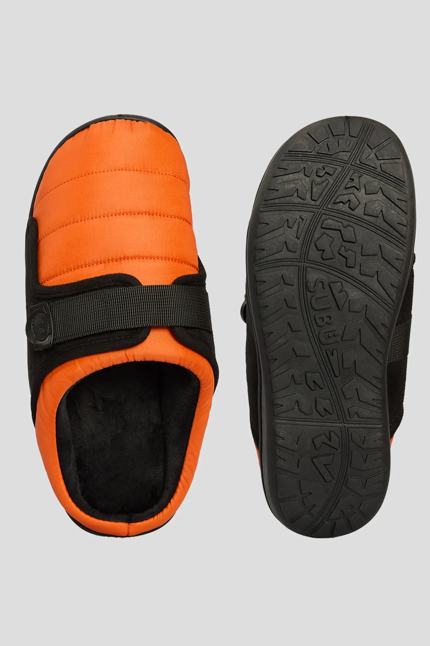 Помаранчеві клоги 3