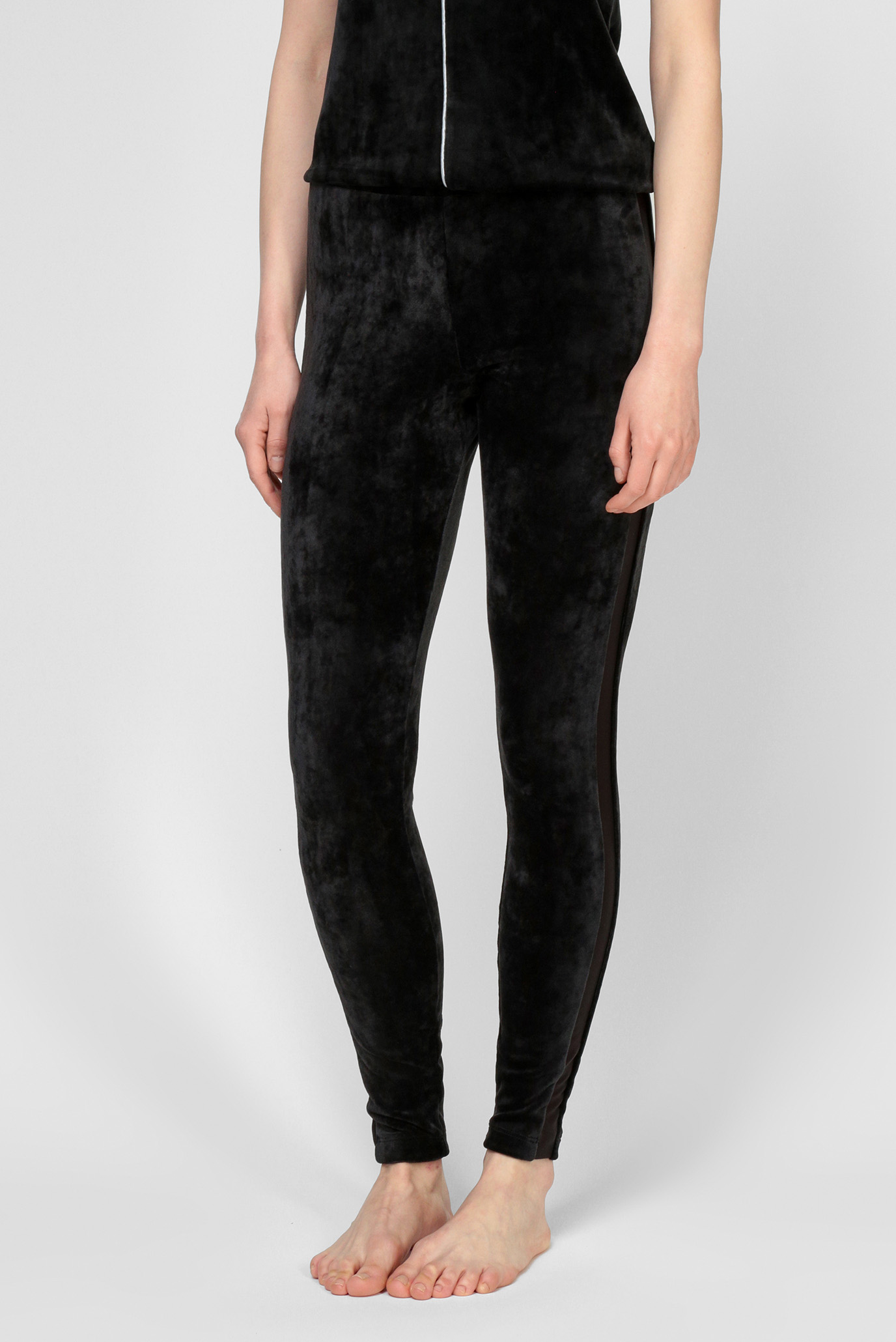 Женские черные велюровые брюки 1