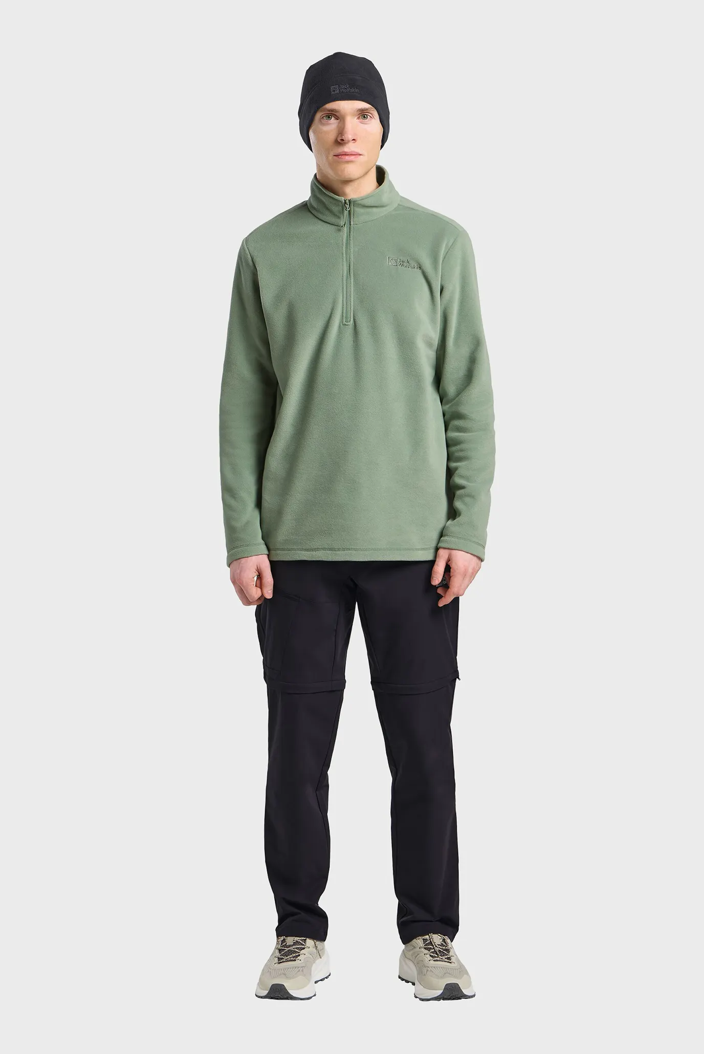 Чорна шапка 4