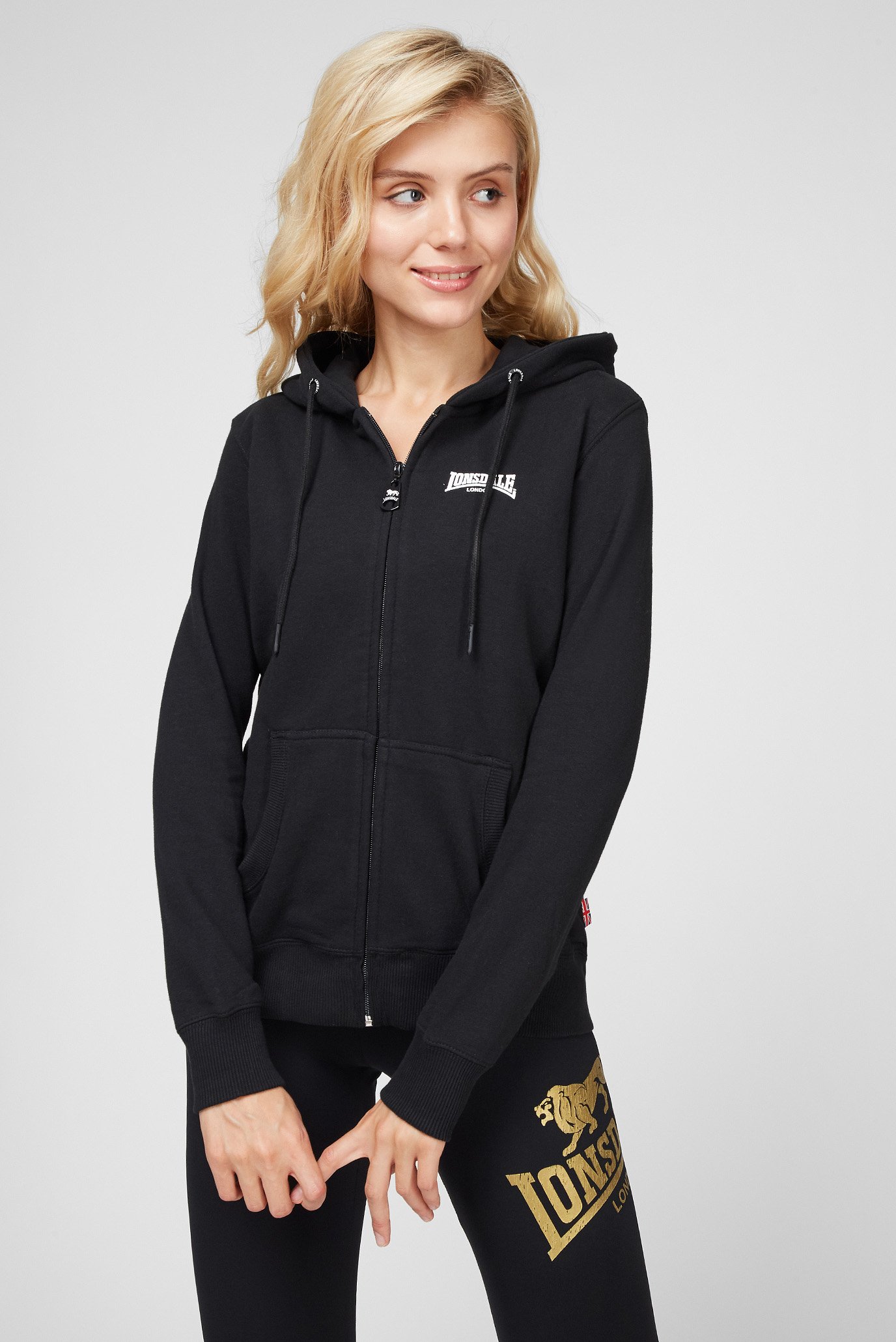 Женское черное худи Черный L Lonsdale 117084 Женское черное худи Черный L Lonsdale 117084