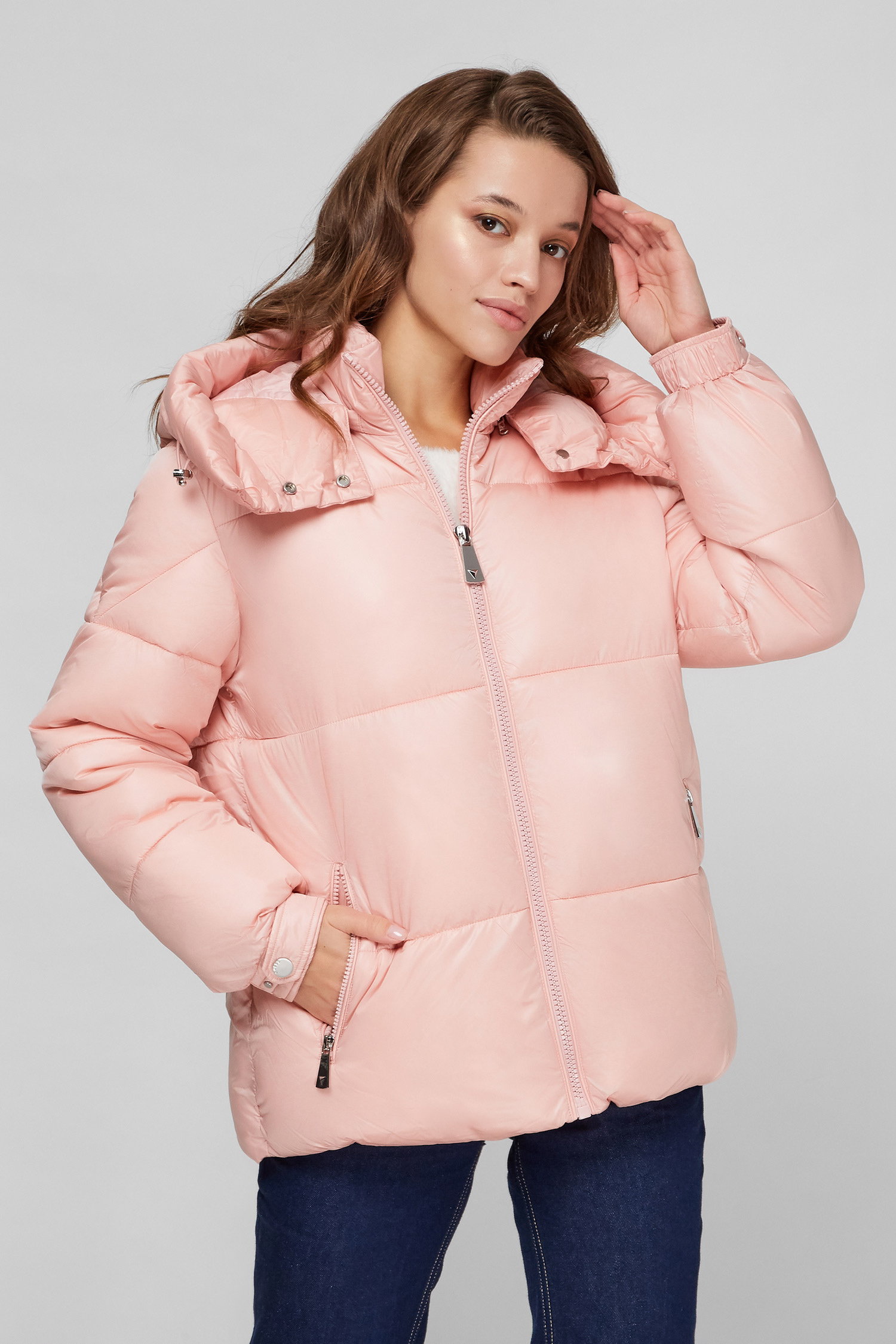 Женская персиковая куртка 1
