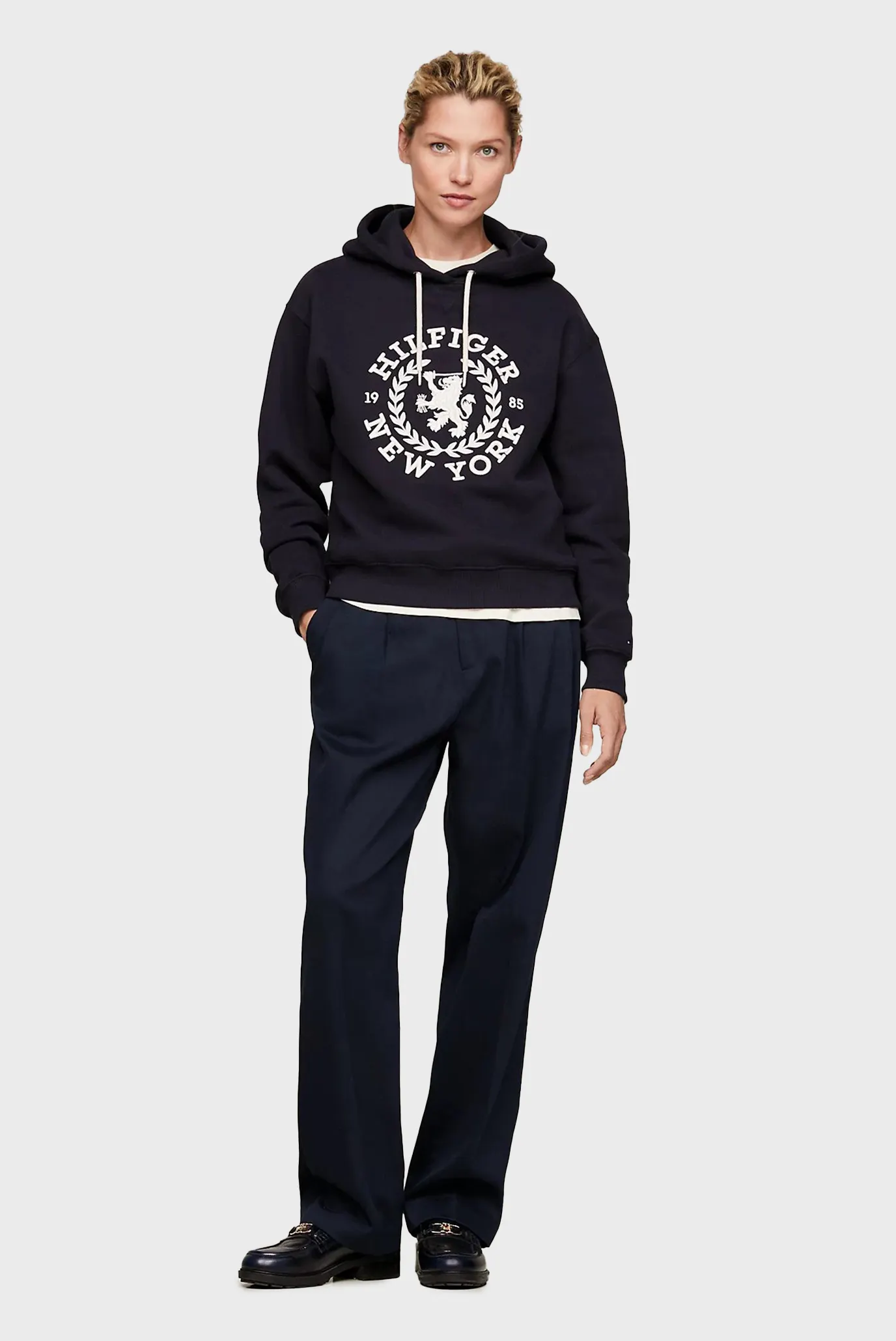 Женское темно-синее худи REG CREST 2