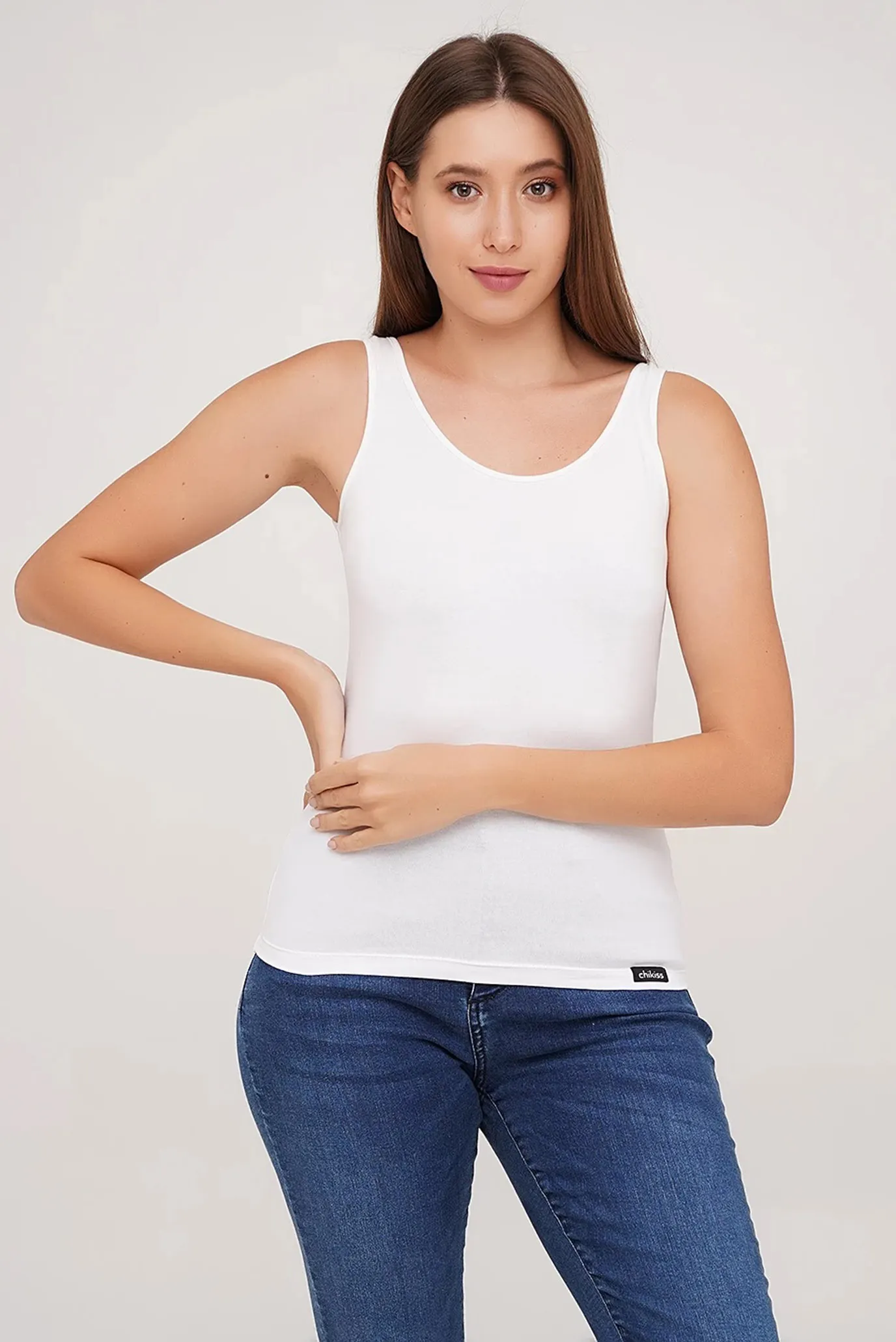 Жіноча біла майка 1