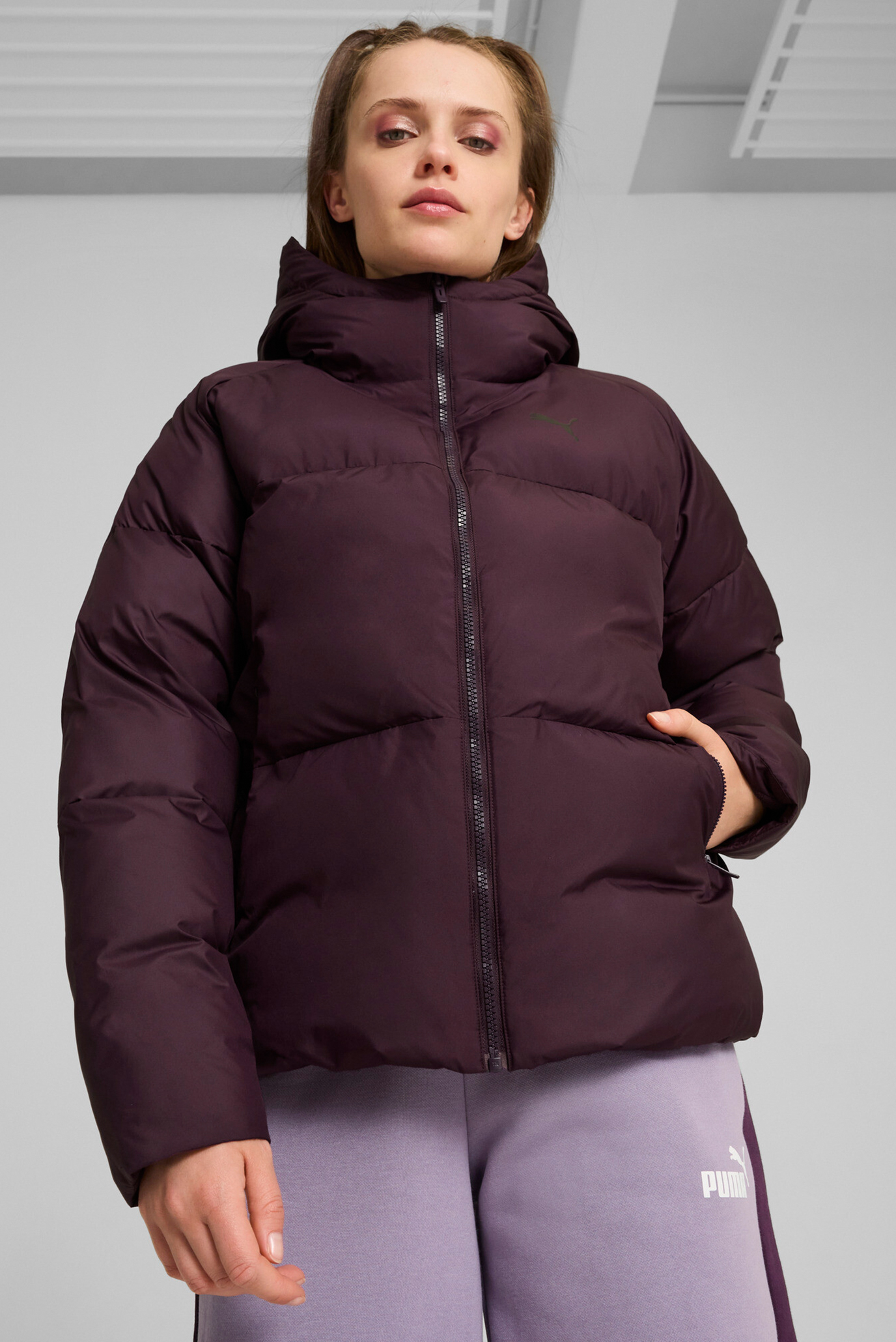 Женская бордовая куртка Puffer Jacket Women 1