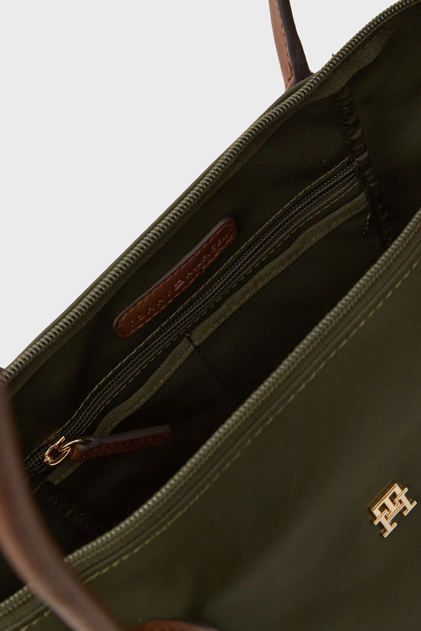 Женская оливковая сумка POPETTE 6