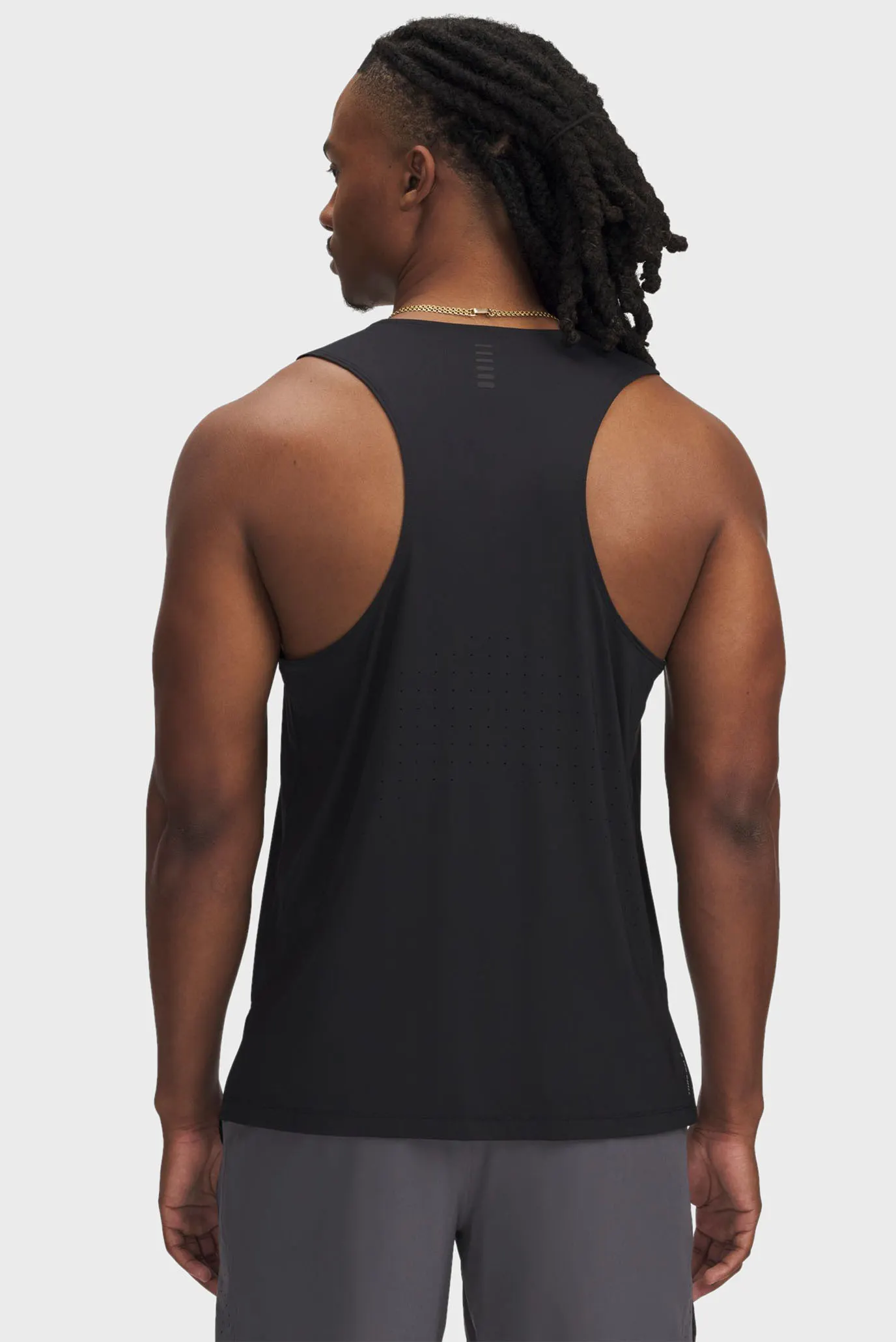 Чоловіча чорна майка UA LAUNCH ELITE SINGLET 3