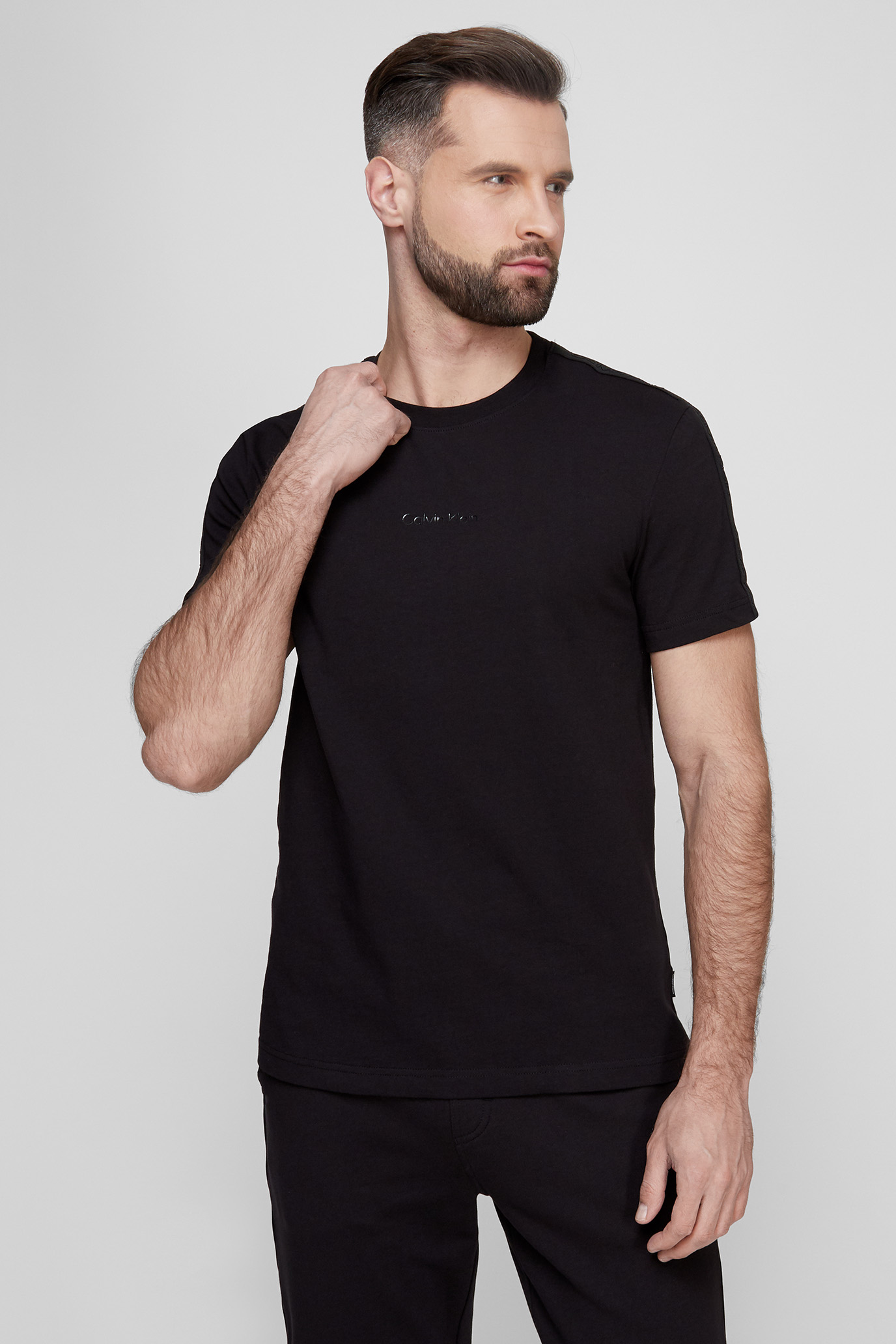 Мужская черная футболка TONAL LOGO TAPE 1