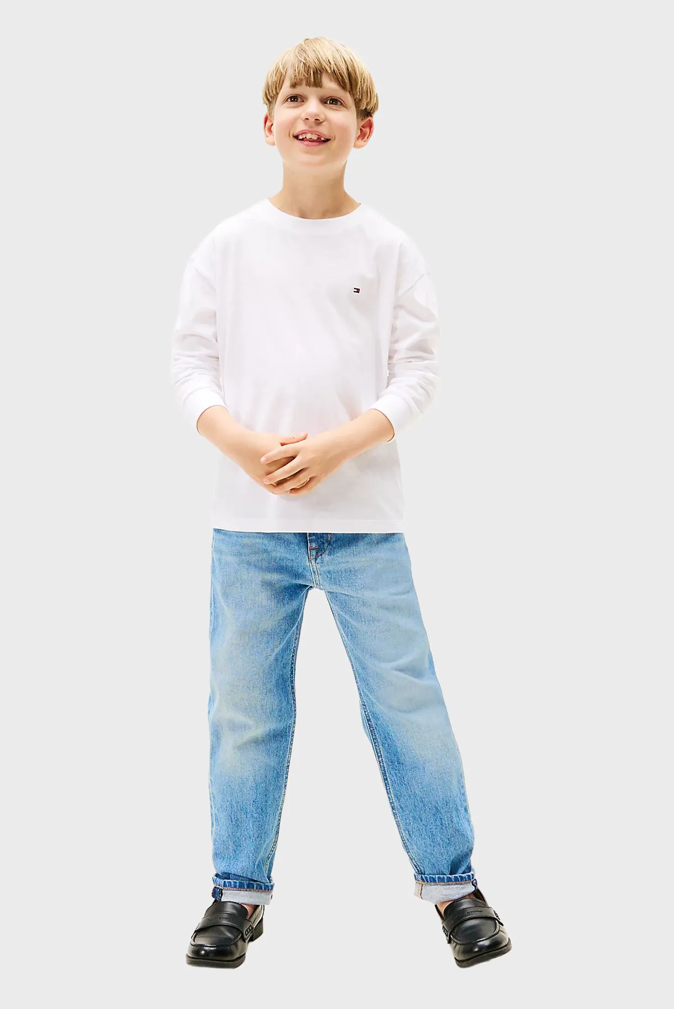 Детский белый лонгслив ESSENTIAL 2