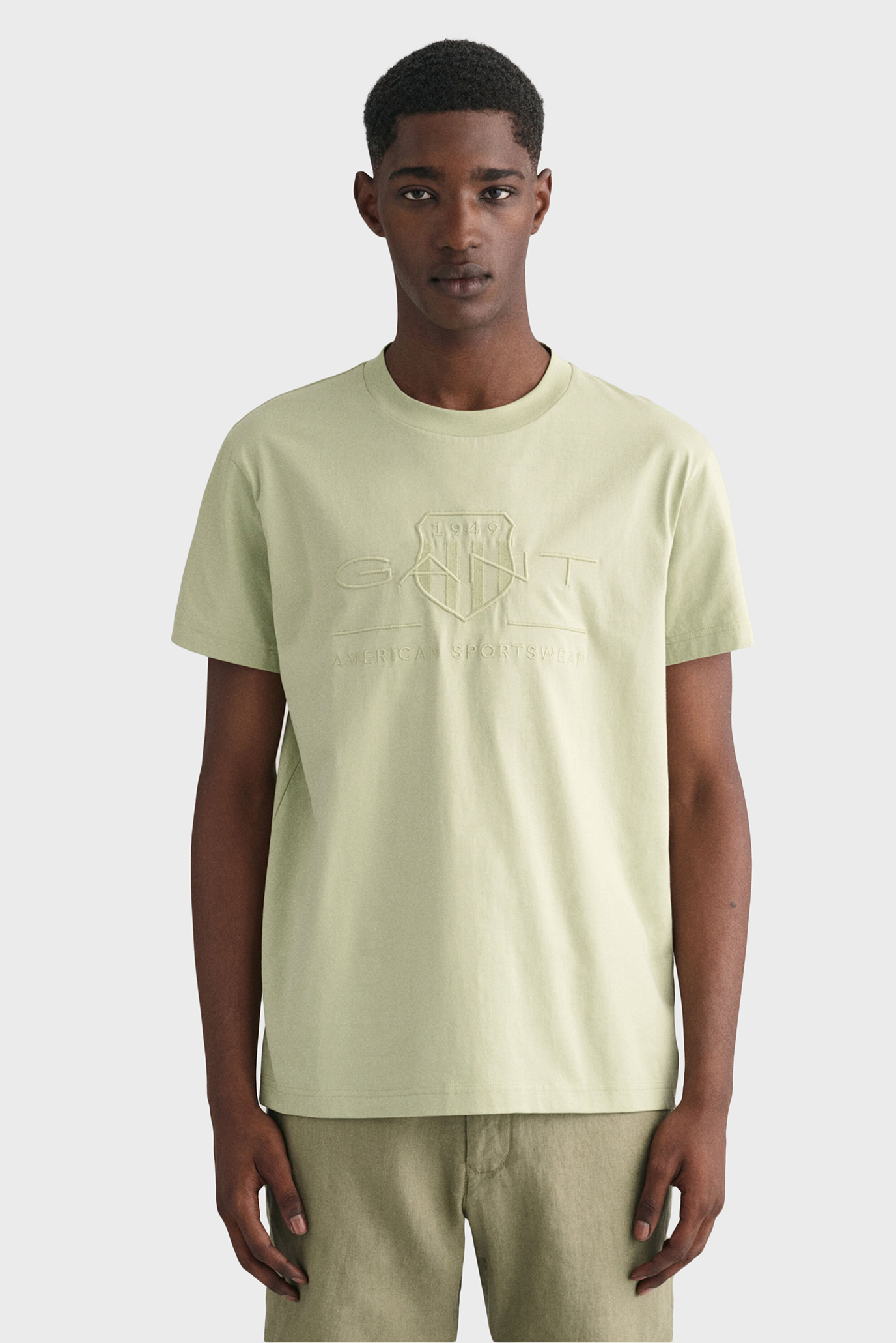Мужская зеленая футболка REG TONAL SHIELD SS 1