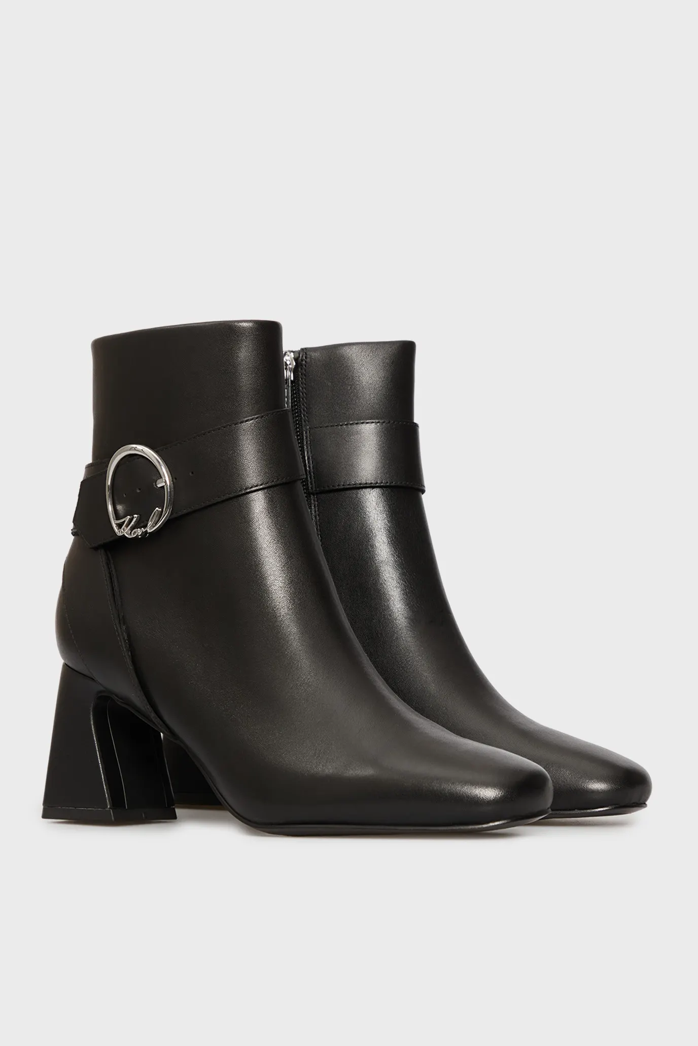 Женские черные кожаные ботильоны BEATA 3