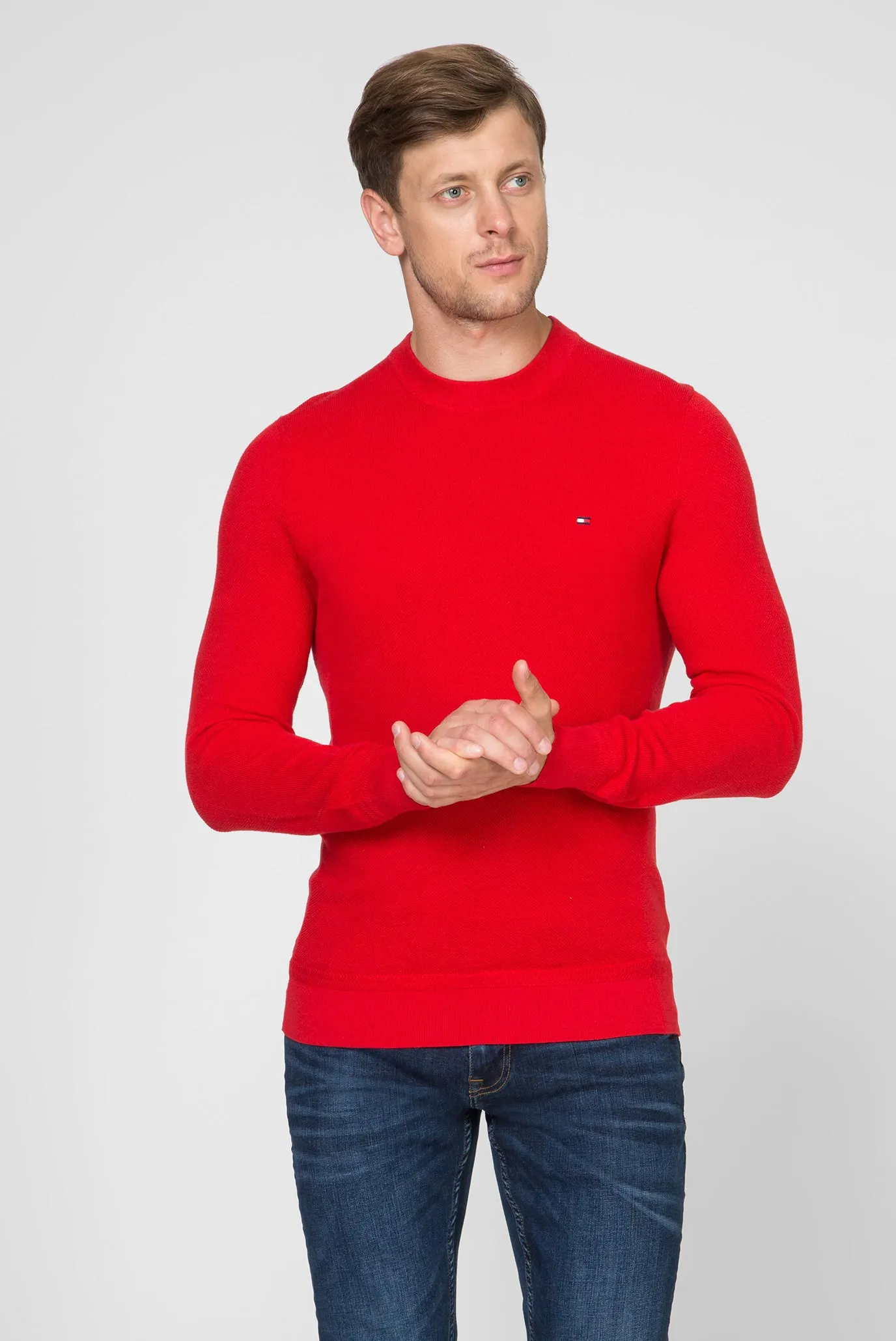 red sweater tommy hilfiger