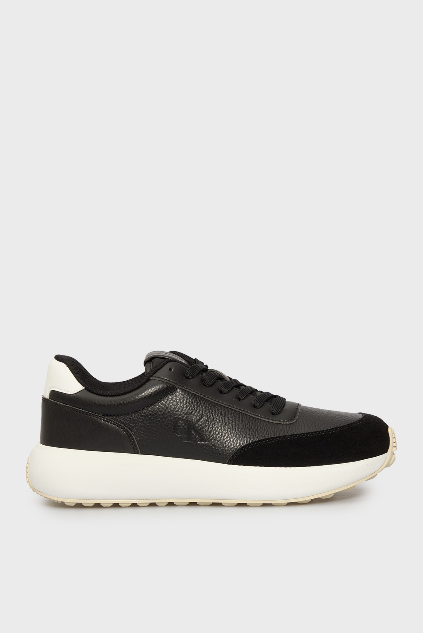 Женские черные кроссовки ATHLEISURE RUNNER Черный 36 Calvin Klein Jeans YW0YW01901 Женские черные кроссовки ATHLEISURE RUNNER Черный 36 Calvin Klein Jeans YW0YW01901