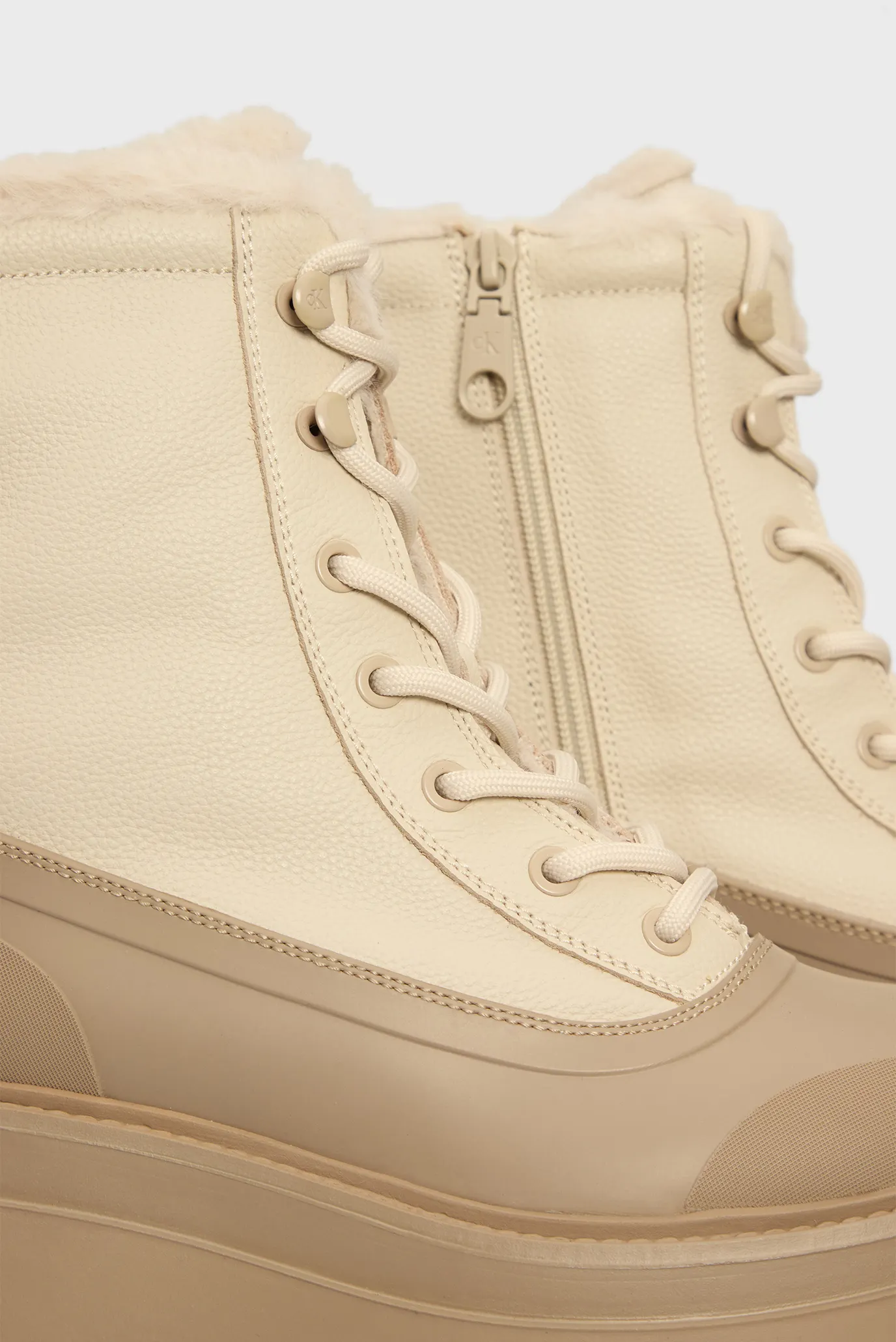 Жіночі черевики FLATFORM LACE UP BOOT PADDED 2