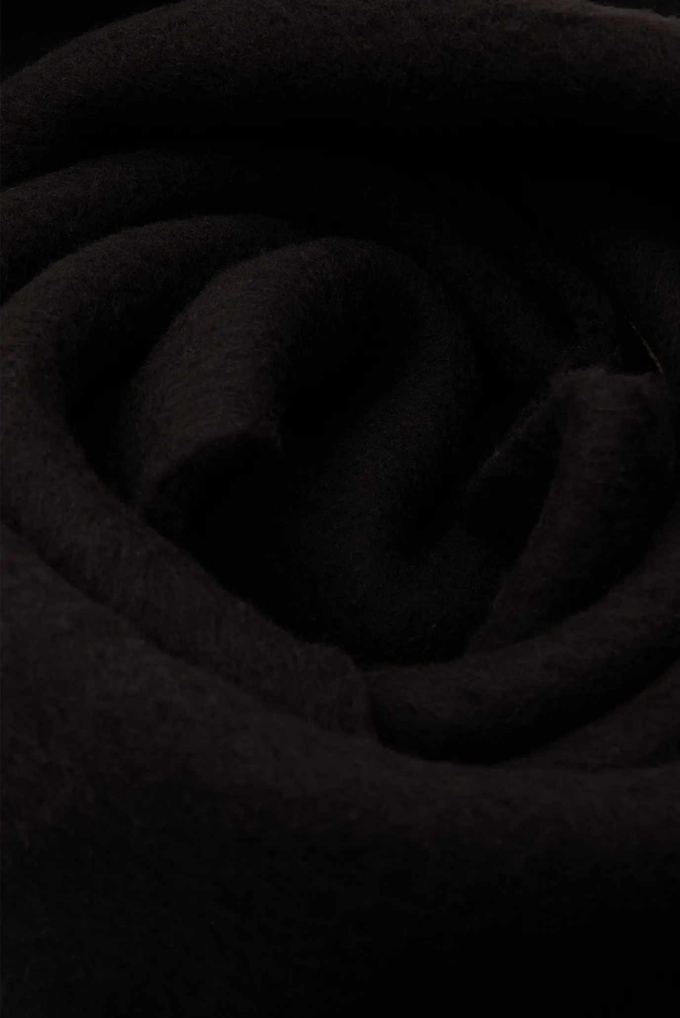 Женский черный шерстяной шарф HERITAGE 4