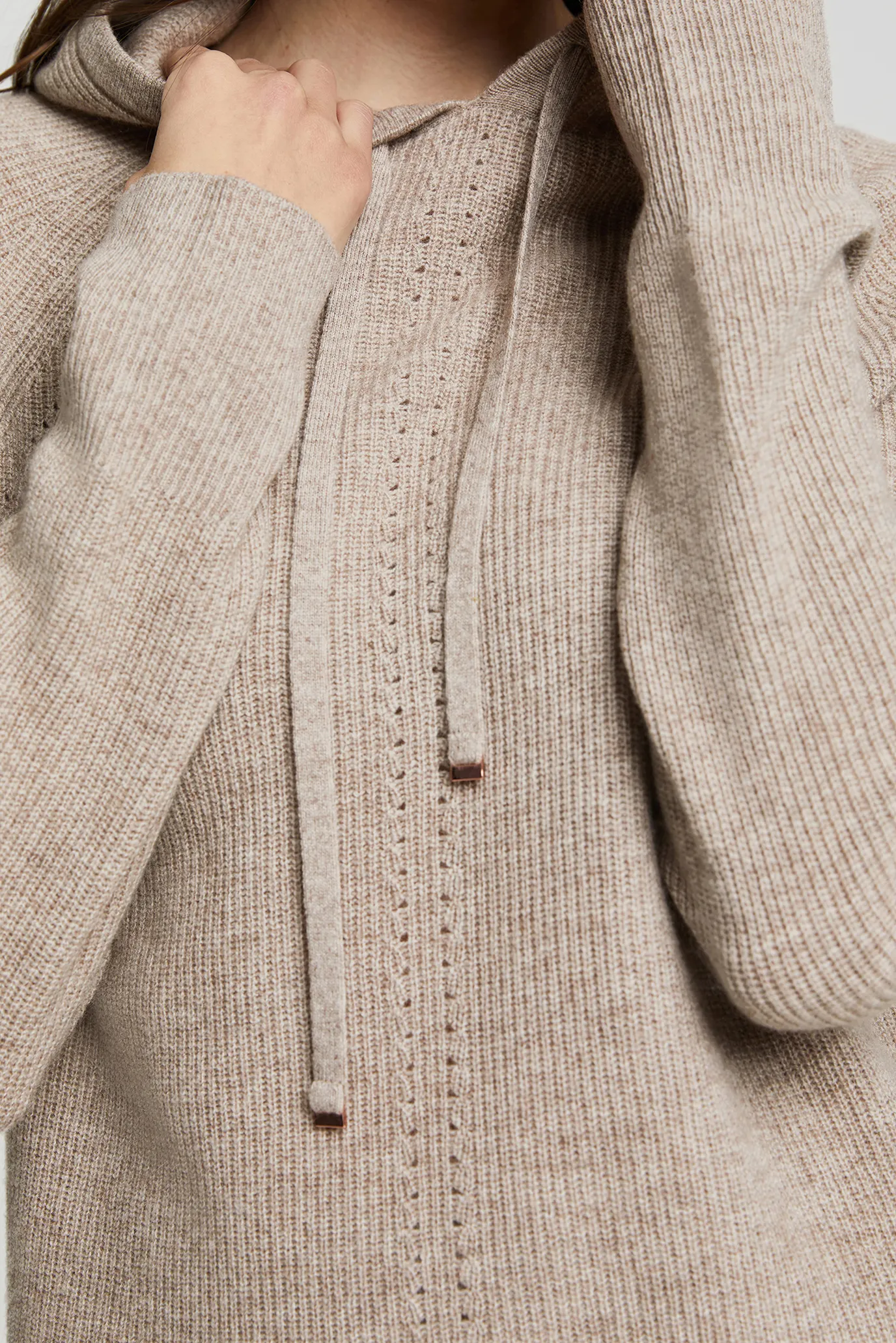 Жіноче бежеве кашемірове худі 5