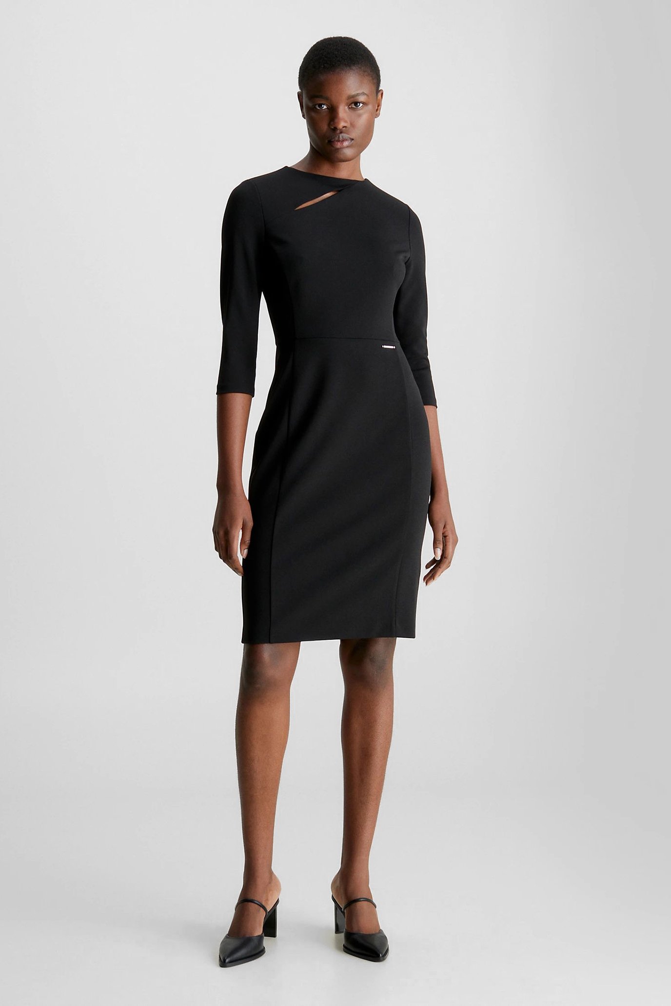 Женское черное платье SCUBA CREPE HALF SLEEVE DRESS 1