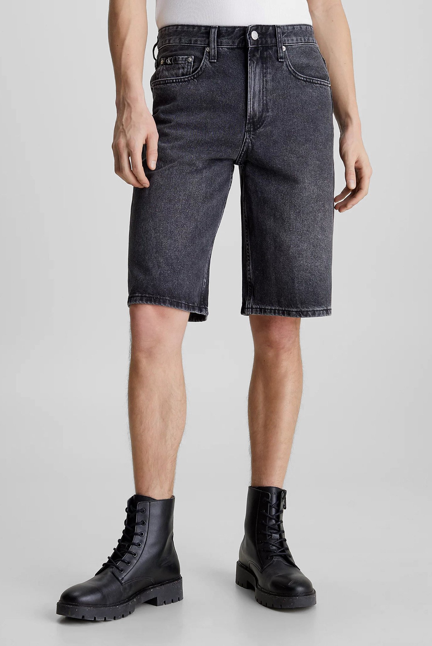 Чоловічі чорні джинсові шорти 90'S LOOSE 1