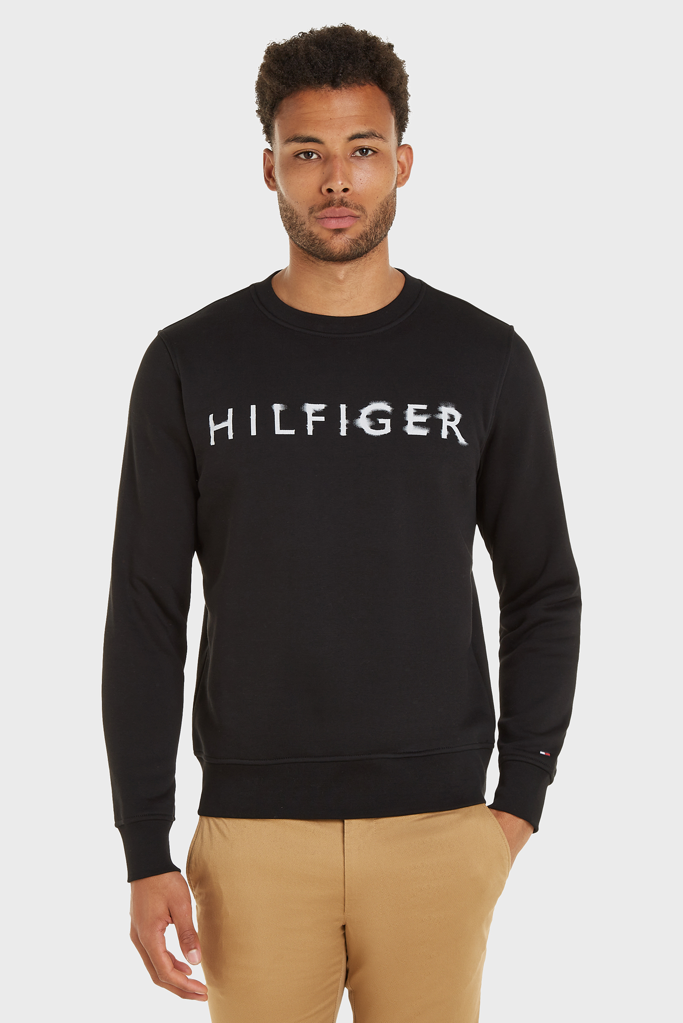 Мужской черный свитшот HILFIGER INK CREWNECK Черный S Tommy Hilfiger MW0MW32358 Мужской черный свитшот HILFIGER INK CREWNECK Черный S Tommy Hilfiger MW0MW32358