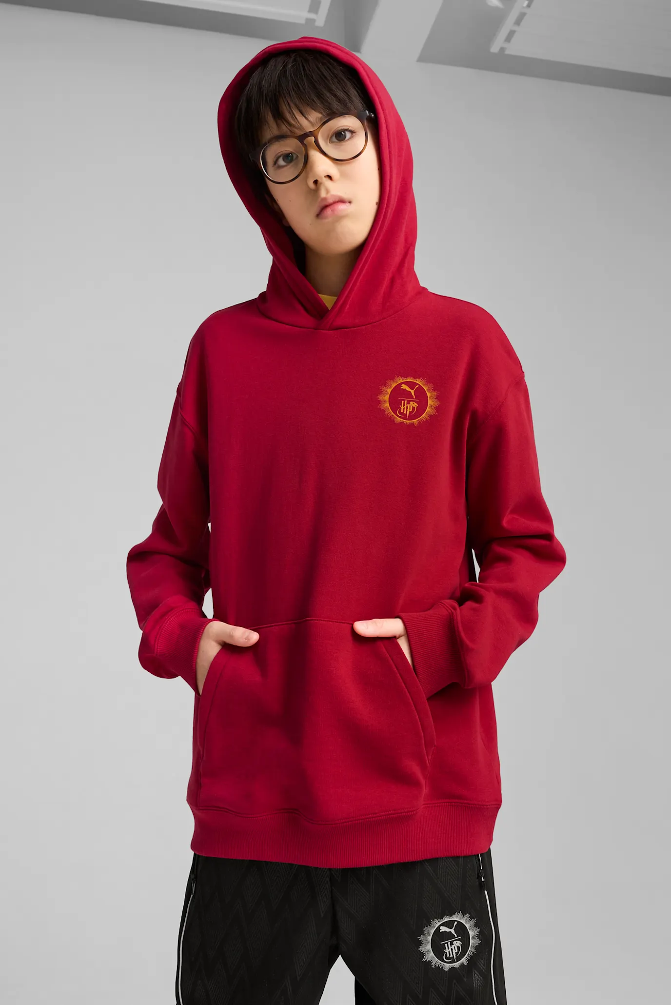 Детское красное худи PUMA x HARRY POTTER Relaxed Graphic Hoodie Youth 1
