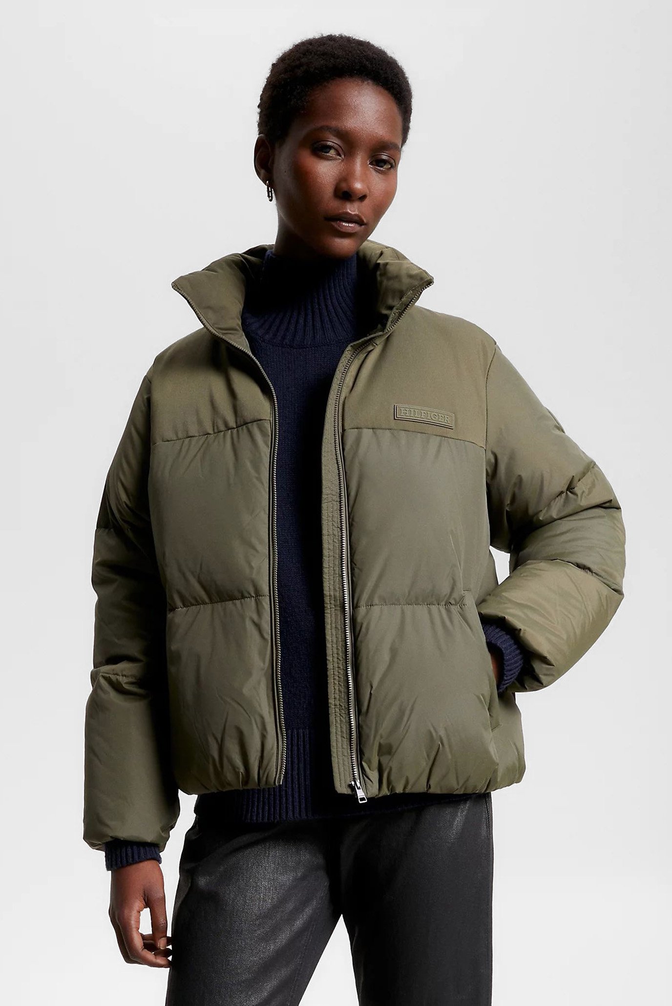 Жіноча оливкова куртка NEW YORK PUFFER JACKET 1