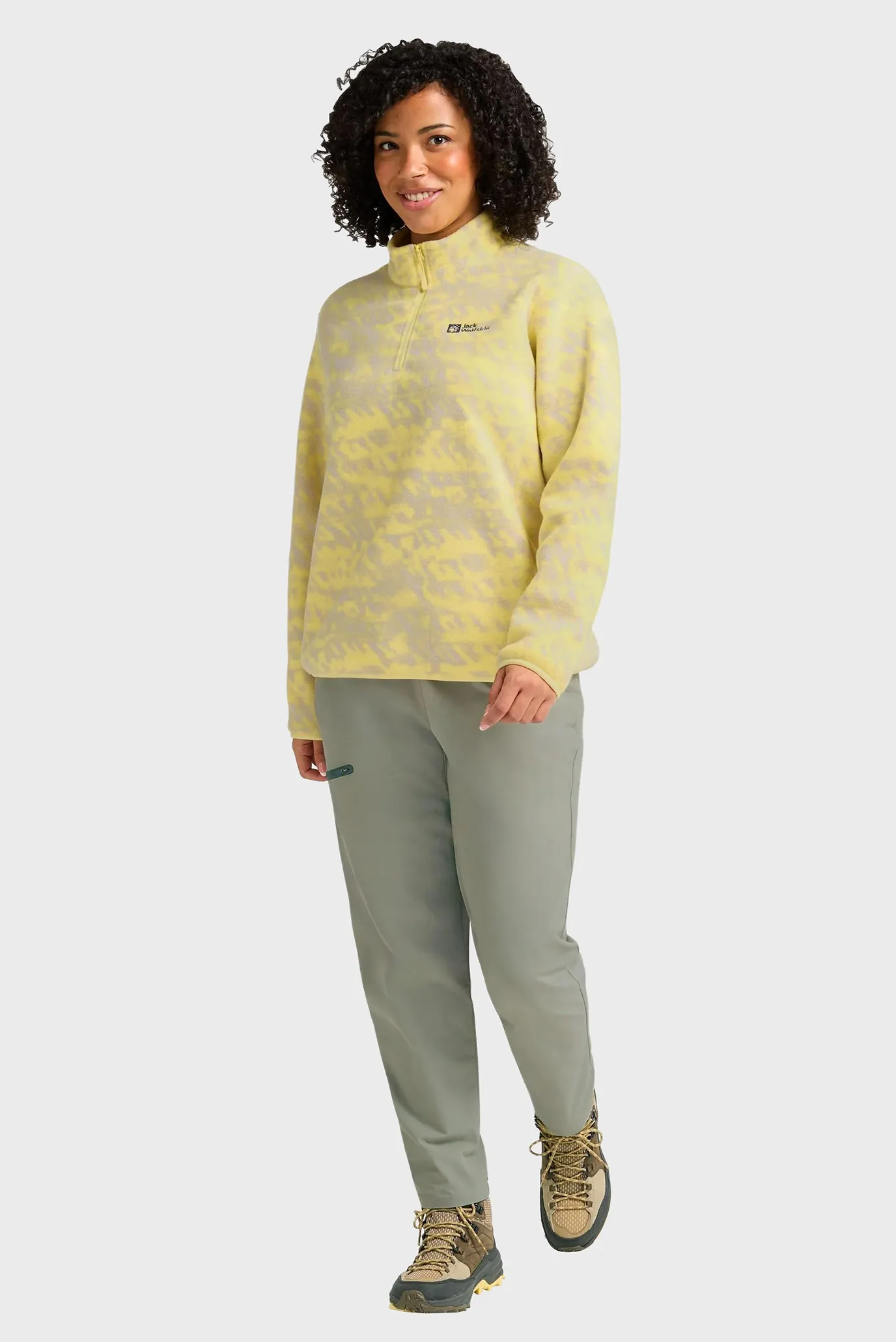 Женская желтая спортивная кофта с узором 2