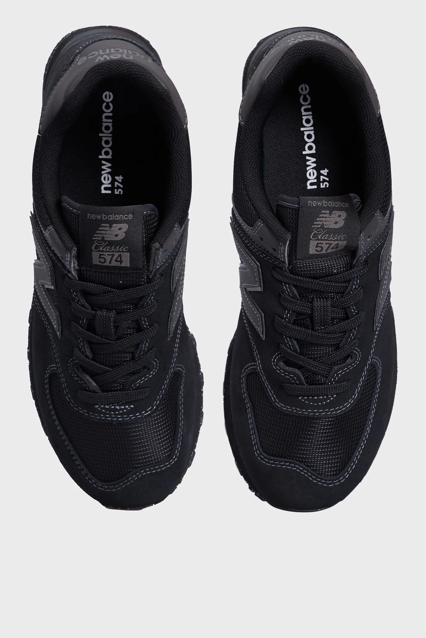 Чоловічі чорні замшеві кросівки 574 4