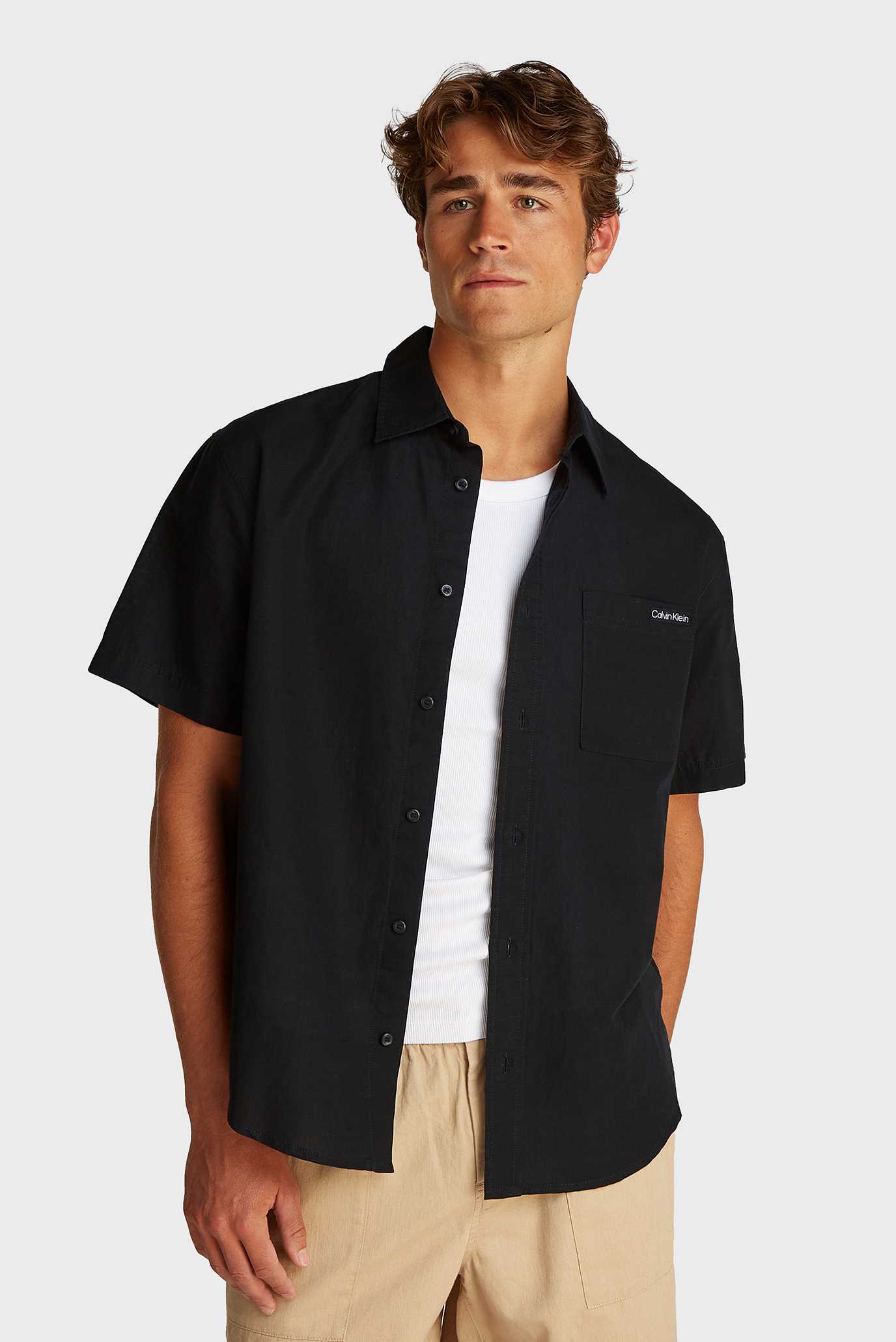 Мужская черная льняная рубашка LINEN COTTON S/S SHIRT Черный M Calvin Klein Jeans J30J327296 Мужская черная льняная рубашка LINEN COTTON S/S SHIRT Черный M Calvin Klein Jeans J30J327296