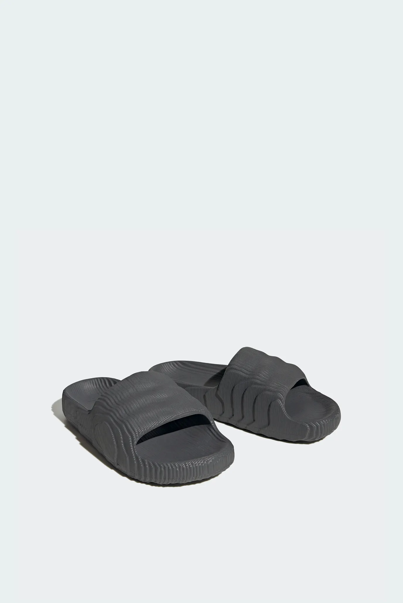 Чоловічі темно-сірі слайдери Adilette 22 4