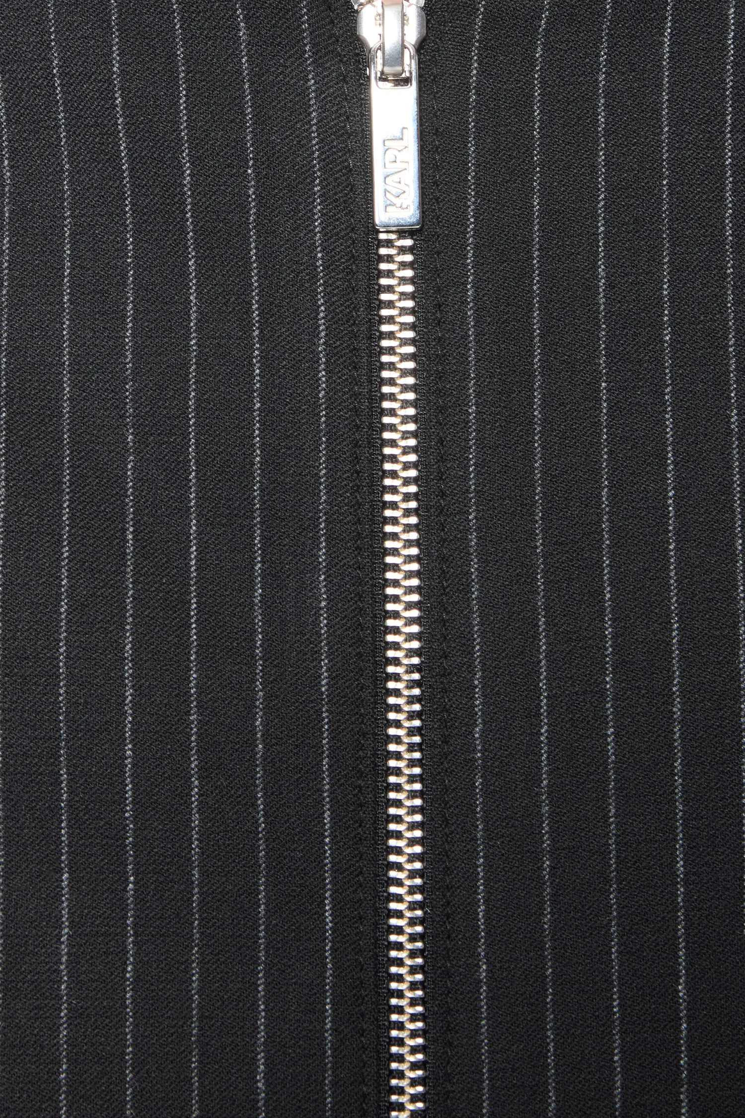 Мужской черный бомбер в полоску 3