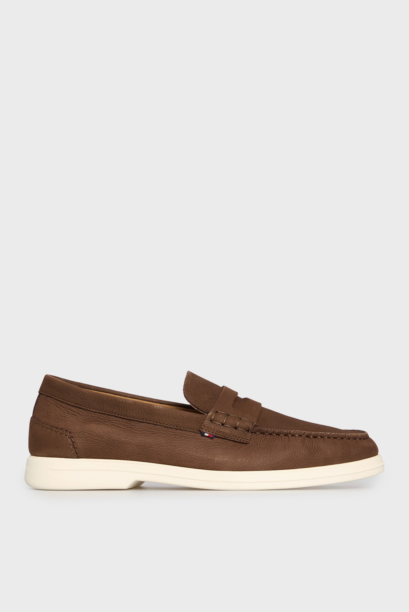 Мужские коричневые нубуковые лоферы TOMMY HILFIGER NUBUCK P LOAFER Коричневый 42 Tommy Hilfiger FM0FM05350 Мужские коричневые нубуковые лоферы TOMMY HILFIGER NUBUCK P LOAFER Коричневый 42 Tommy Hilfiger FM0FM05350