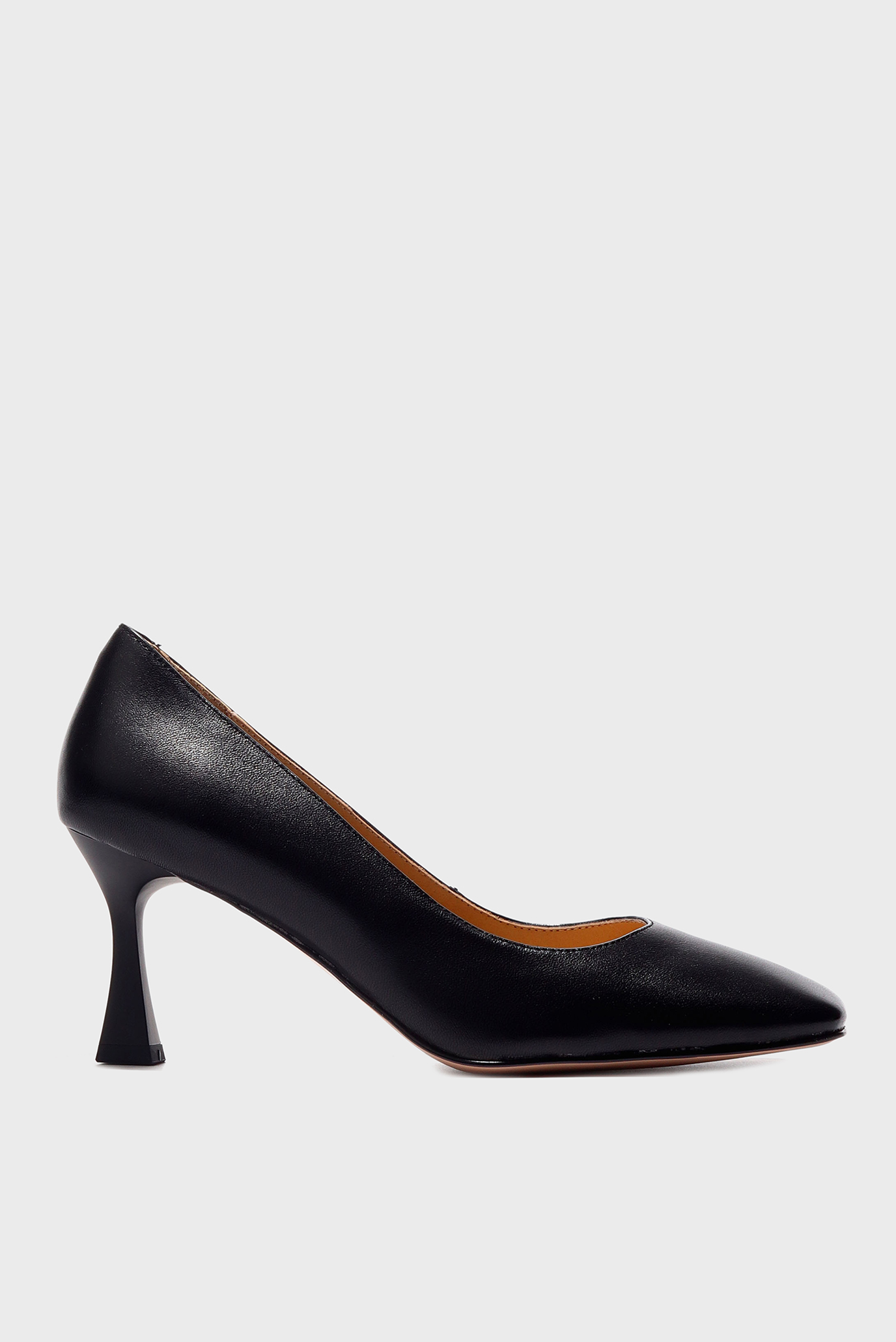 Жіночі чорні шкіряні туфлі 1