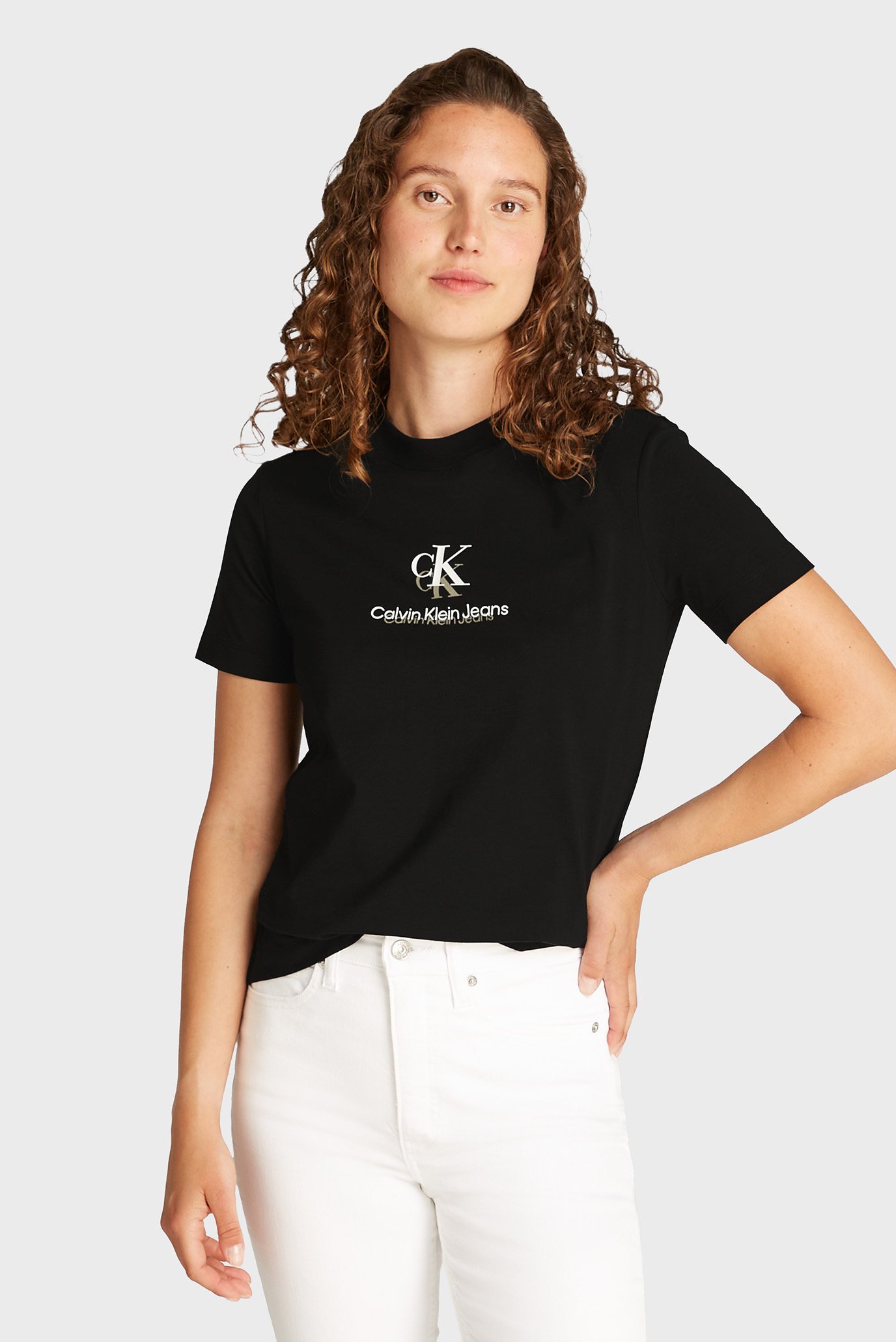 Женская черная футболка SHADOW Черный S Calvin Klein Jeans J20J225545 Женская черная футболка SHADOW Черный S Calvin Klein Jeans J20J225545
