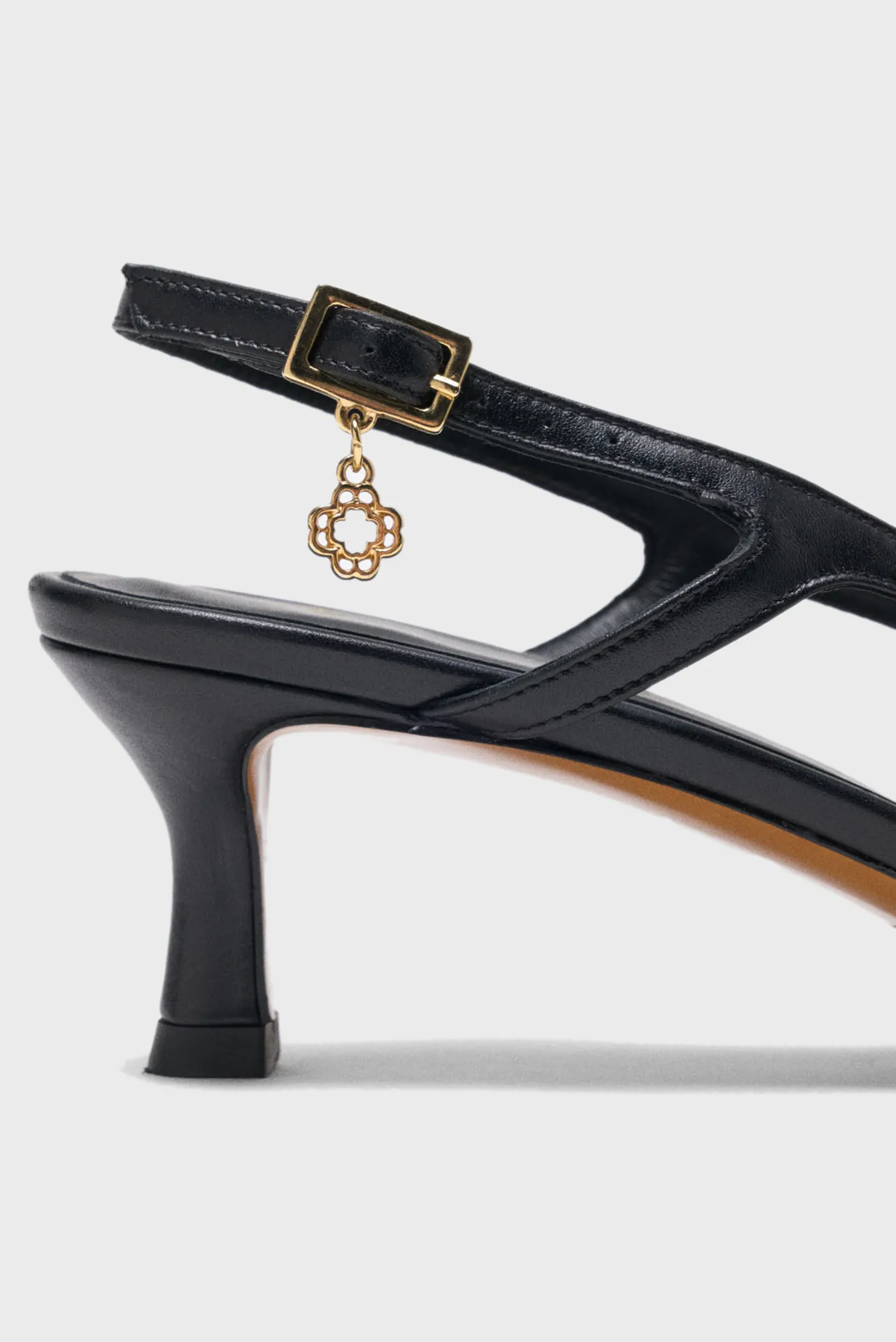 Жіночі чорні шкіряні слінгбеки 6