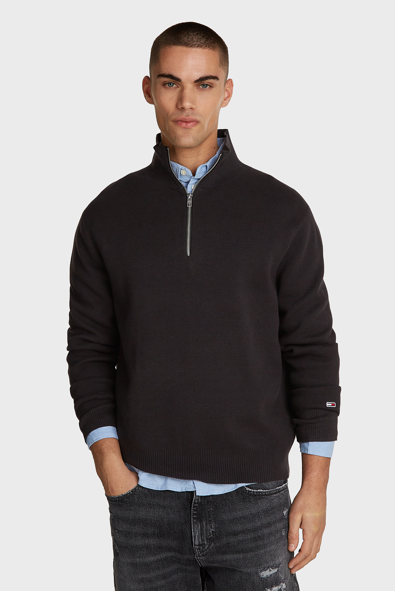 Мужская черная кофта TJM REG HALF ZIP SWEATER Черный XL Tommy Jeans DM0DM20596 Мужская черная кофта TJM REG HALF ZIP SWEATER Черный XL Tommy Jeans DM0DM20596