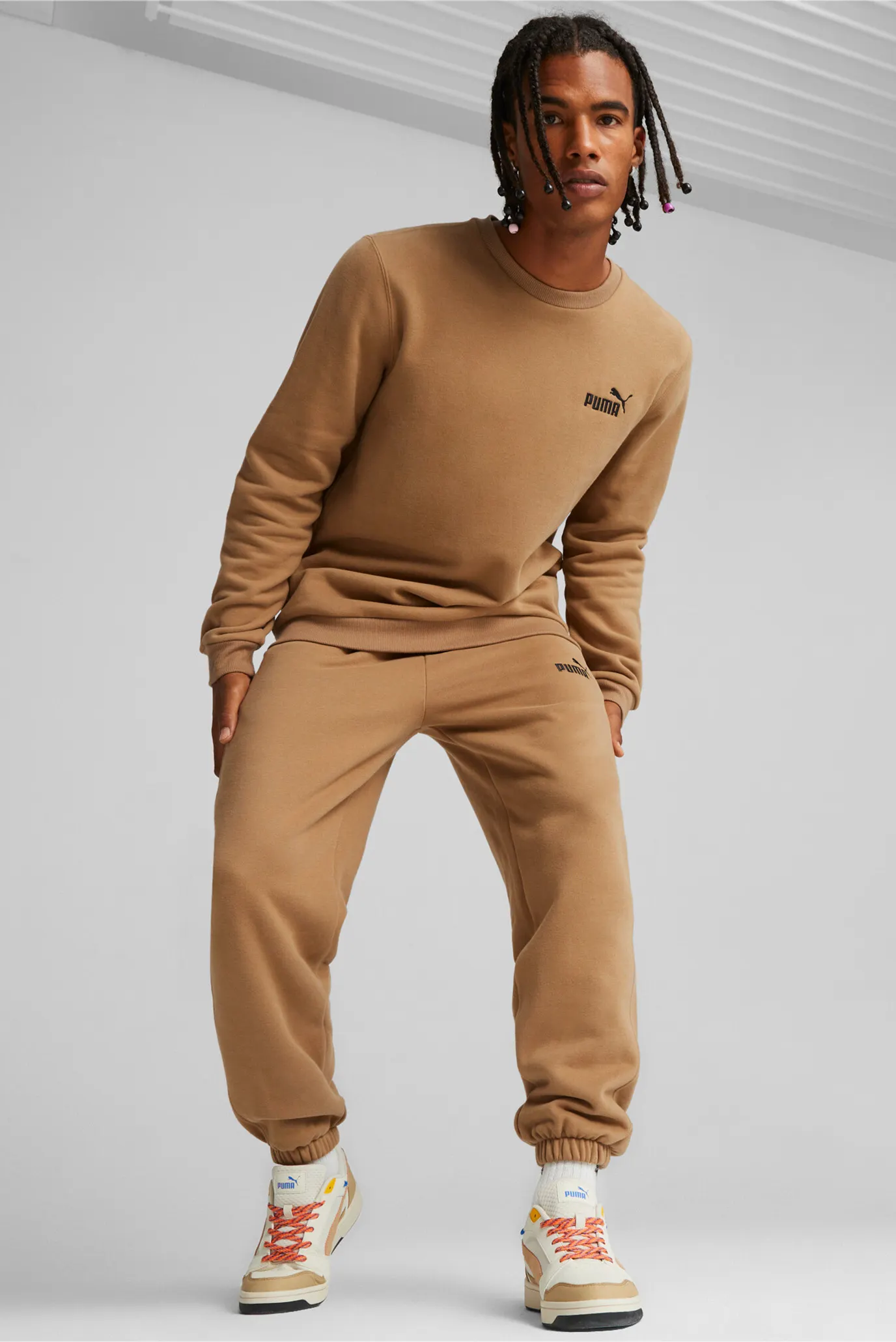 Спортивний костюм Feel Good Tracksuit Men PUMA 670032 — MD-Fashion