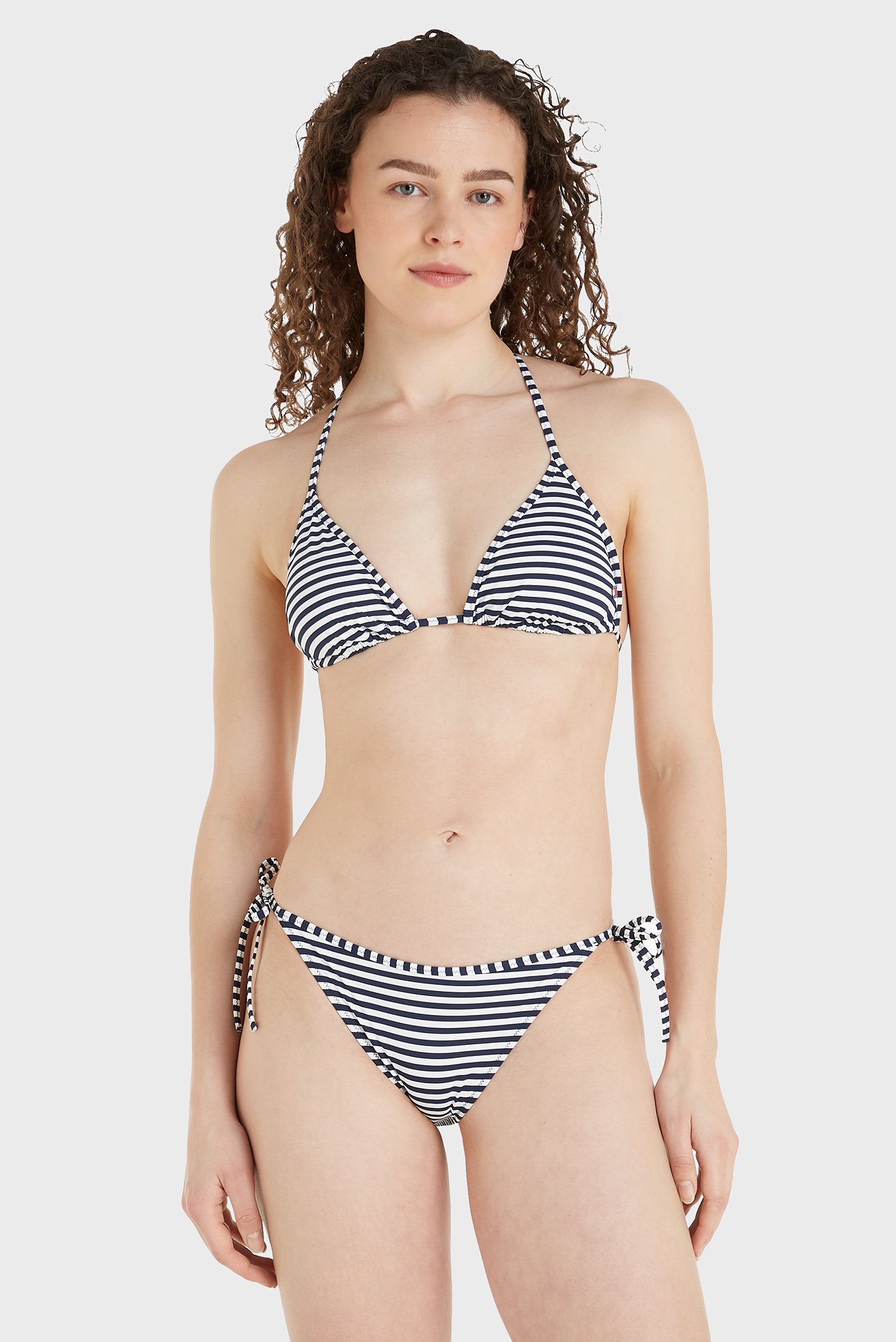 Женские трусики от купальника в полоску CHEEKY STRING SIDE TIE PRINT Разноцветный M Tommy Jeans UW0UW05085 Женские трусики от купальника в полоску CHEEKY STRING SIDE TIE PRINT Разноцветный M Tommy Jeans UW0UW05085