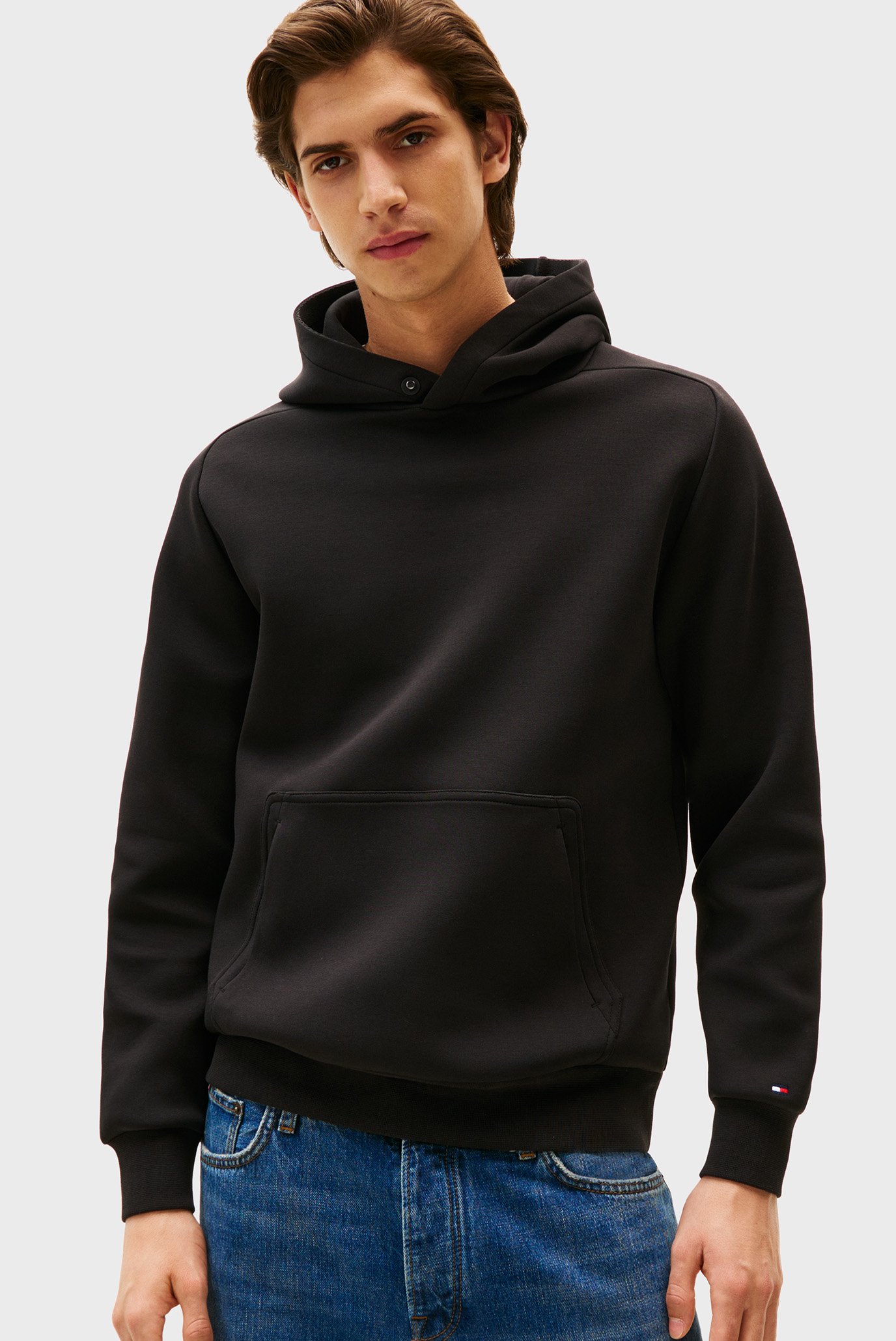 Мужское черное худи PERFORMANCE Черный XL Tommy Hilfiger MW0MW39514 Мужское черное худи PERFORMANCE Черный XL Tommy Hilfiger MW0MW39514