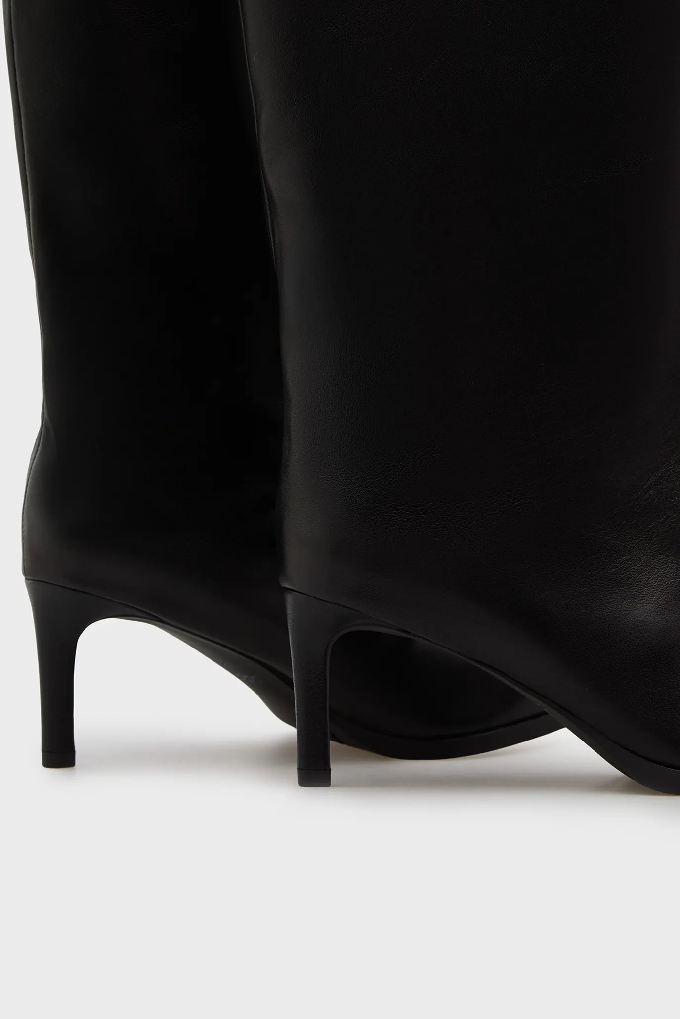 Женские черные кожаные сапоги Elodie 2