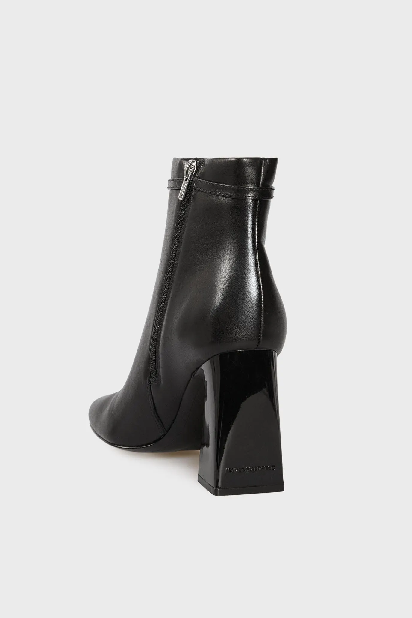 Женские черные кожаные ботильоны ASTRA NOVA 4