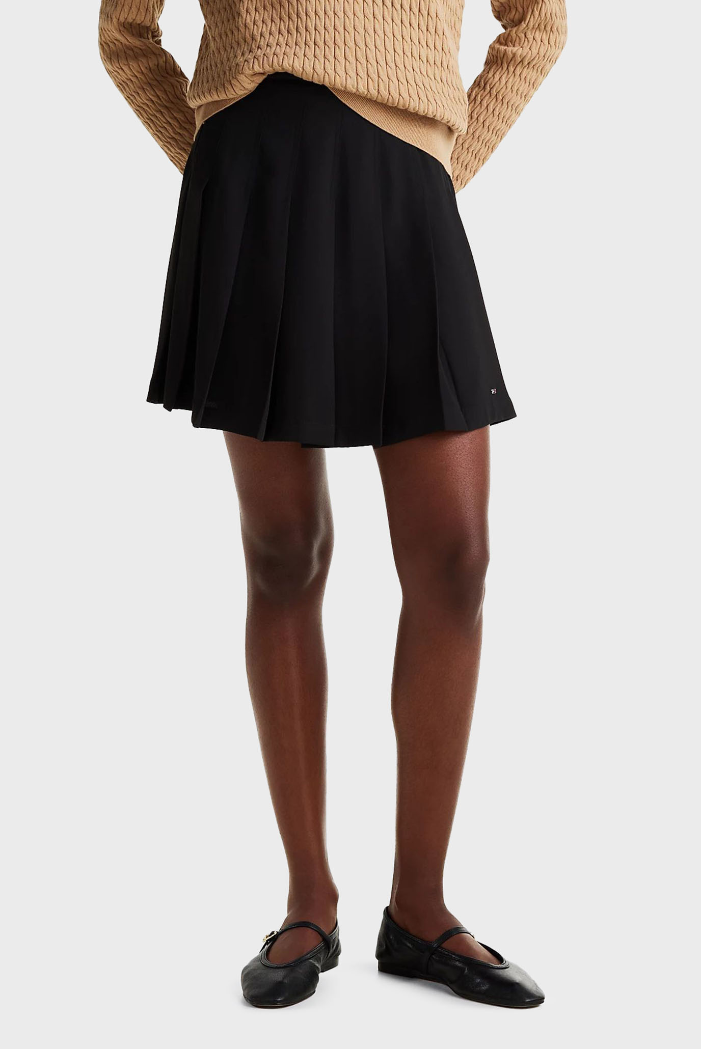 Женская черная плиссированная юбка FLUID PLEATED SHORT SKIRT 1