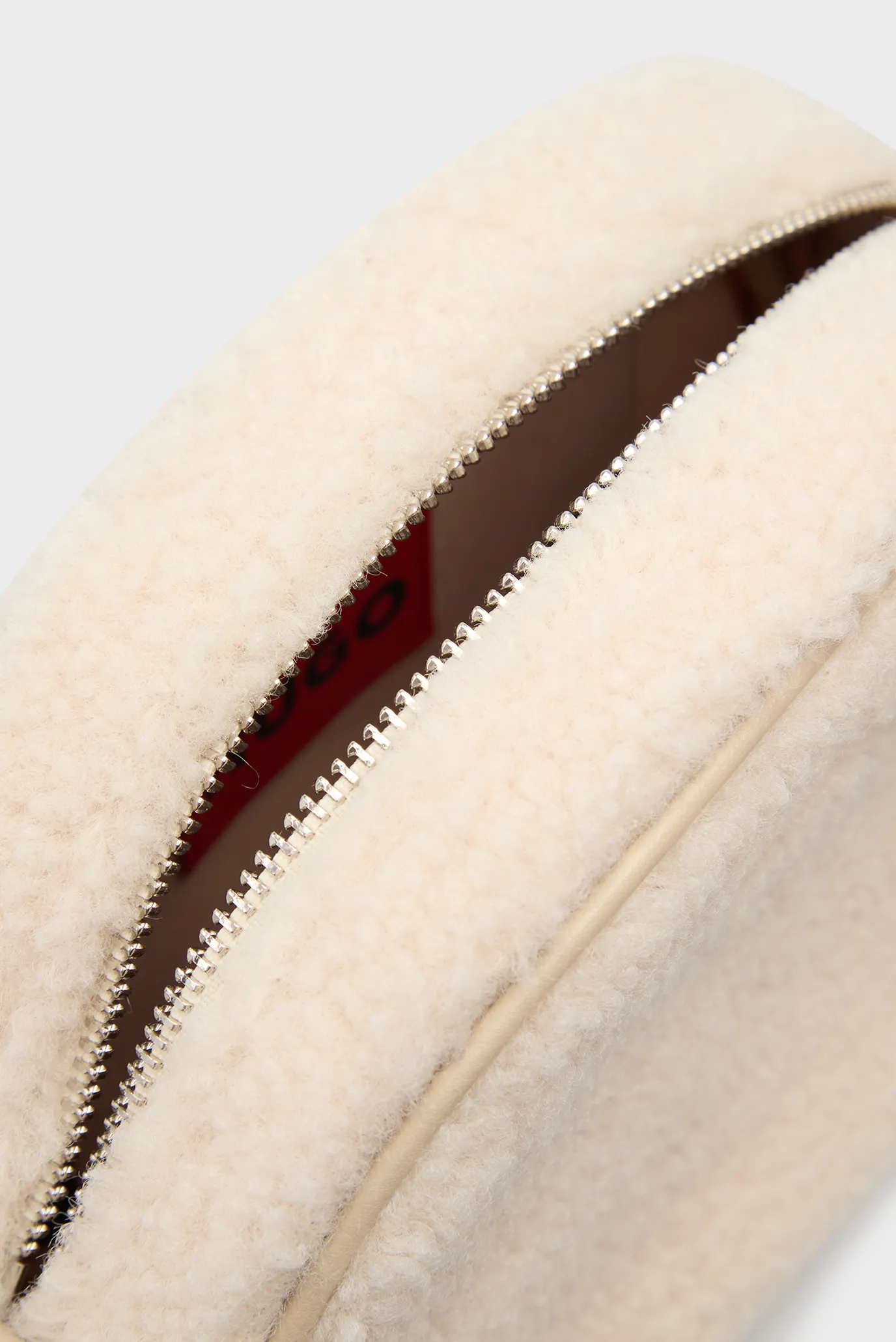 Жіноча біла сумка 4