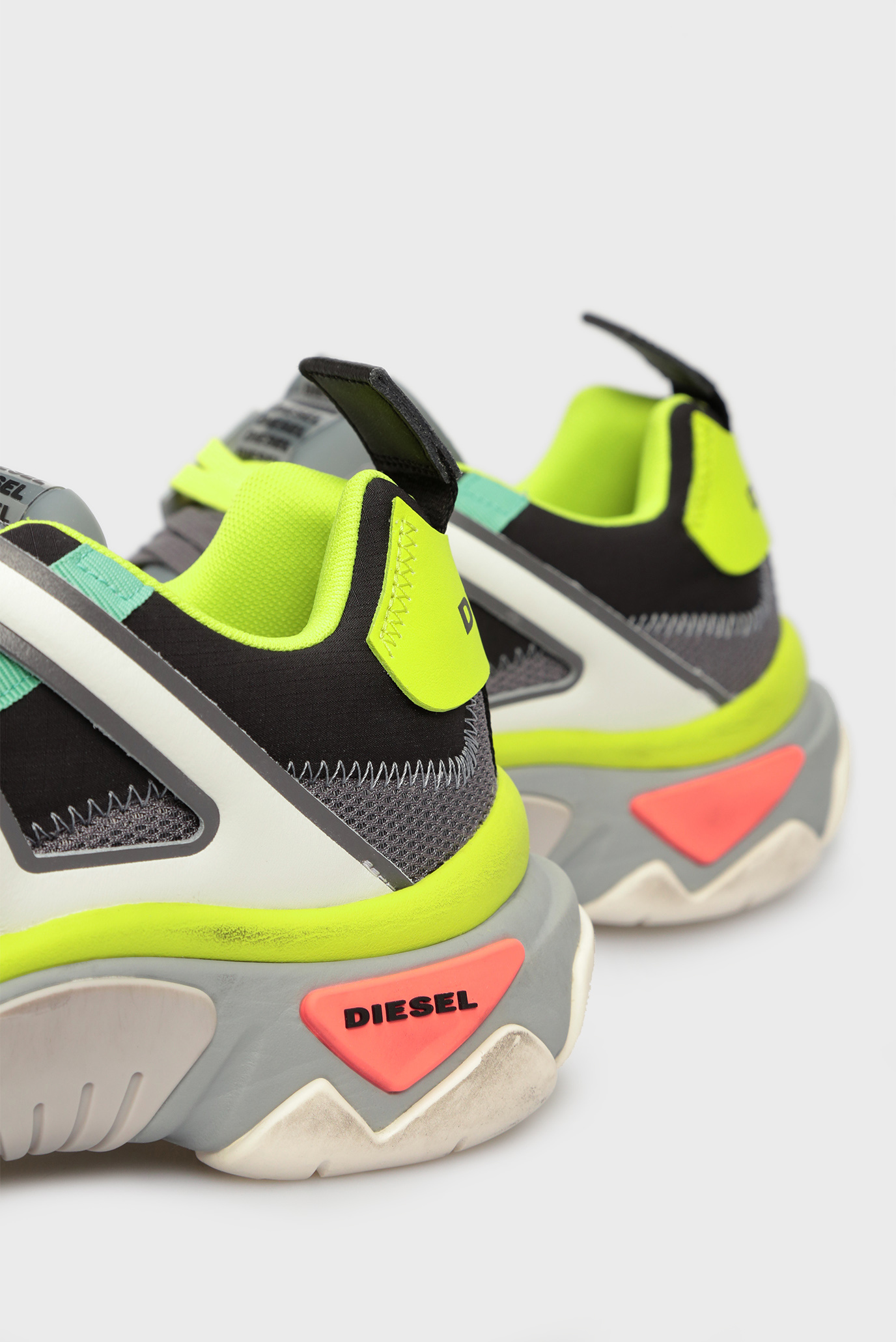 diesel skipper leather sneaker