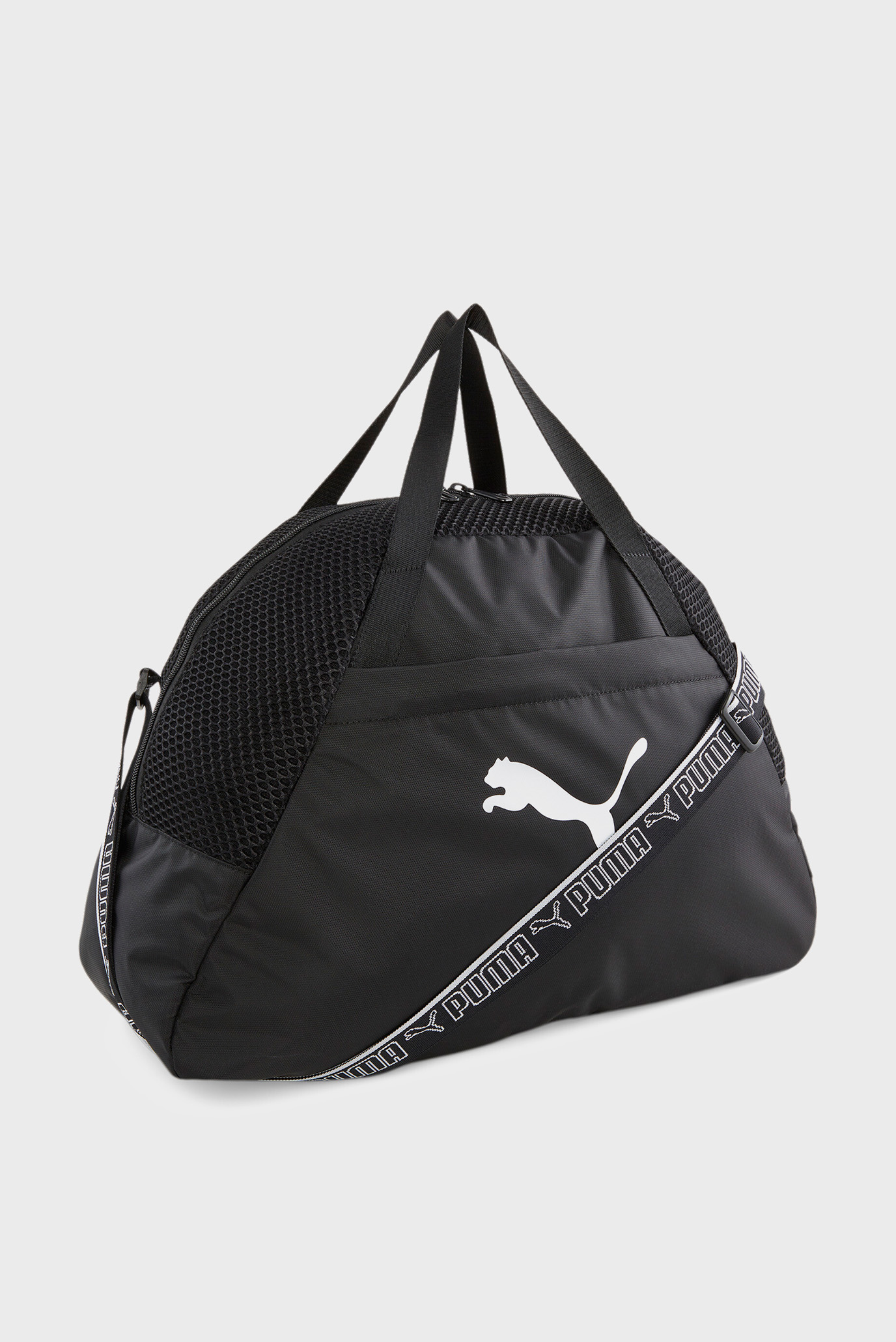 Женская черная сумка Active Training Essentials Women’s Grip Training Bag 1